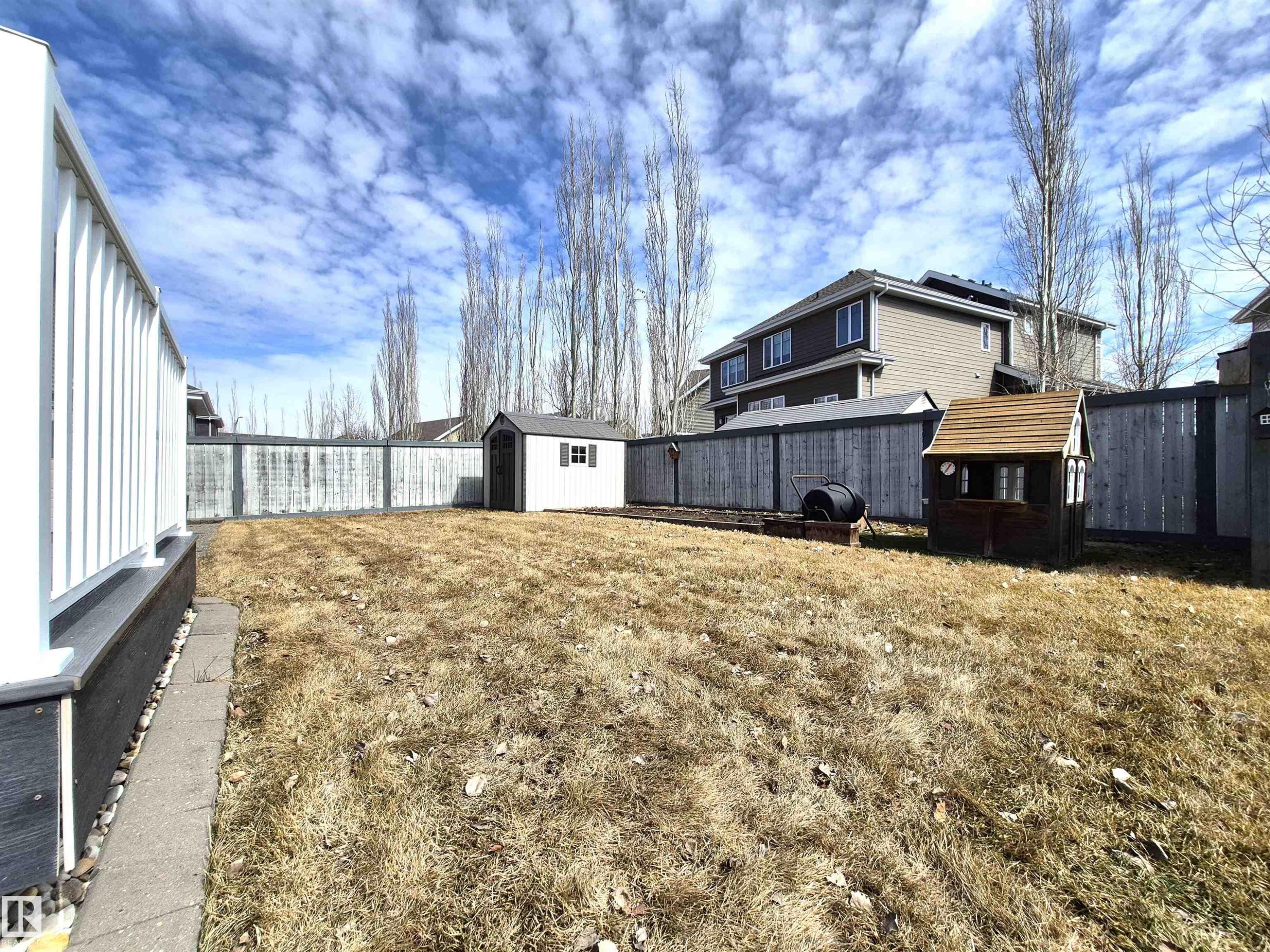 2121 90A Street, Edmonton, AB - Outdoor