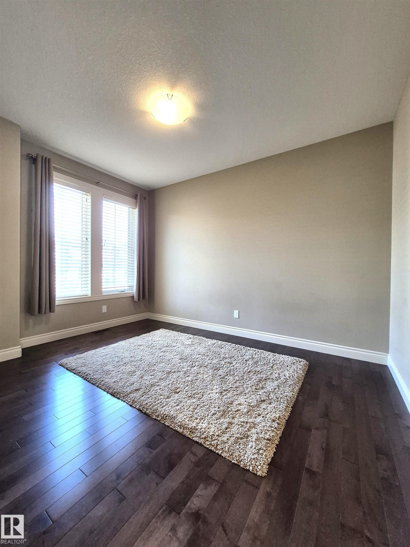 2121 90A Street, Edmonton, AB - Indoor Photo Showing Other Room