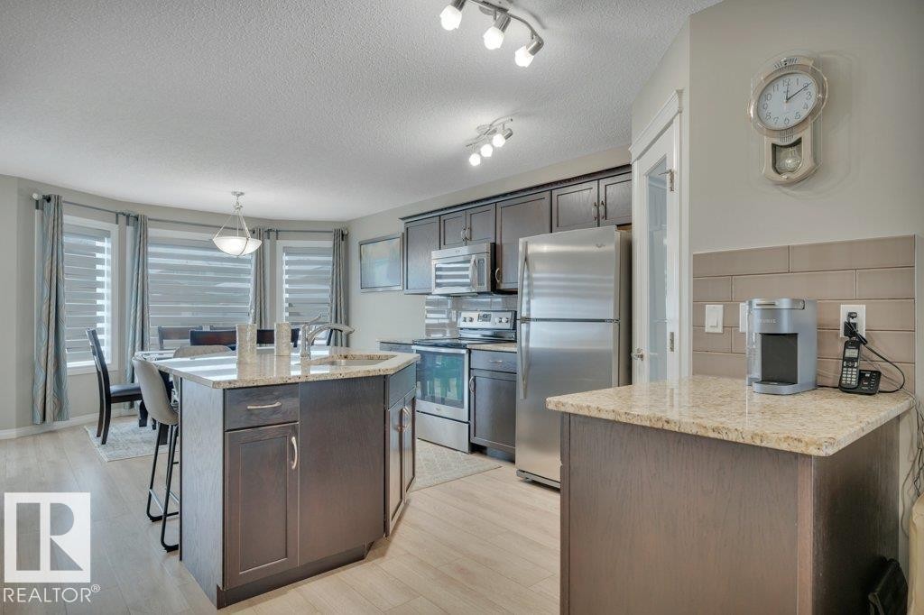 1167 Mcconachie Boulevard, Edmonton, AB - Indoor Photo Showing Kitchen