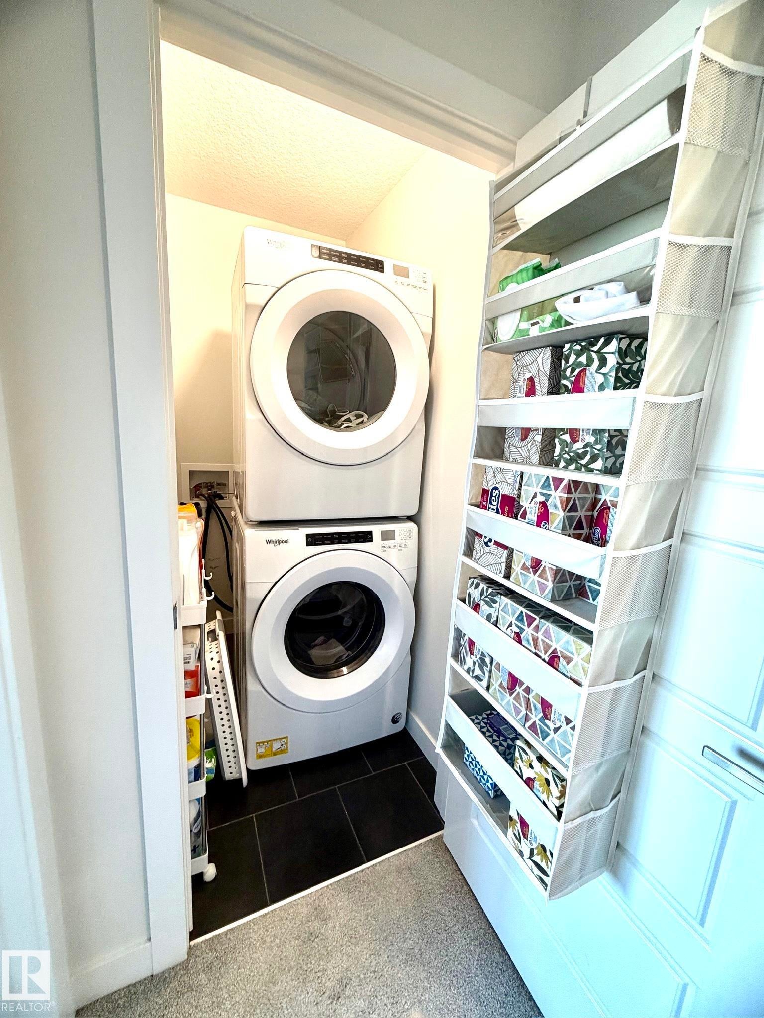 2 1010 Rabbit Hill Road, Edmonton, AB - Indoor Photo Showing Laundry Room