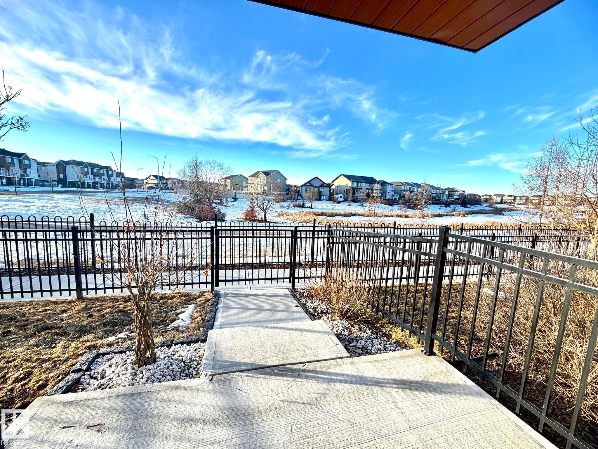 2 1010 Rabbit Hill Road, Edmonton, AB - Outdoor