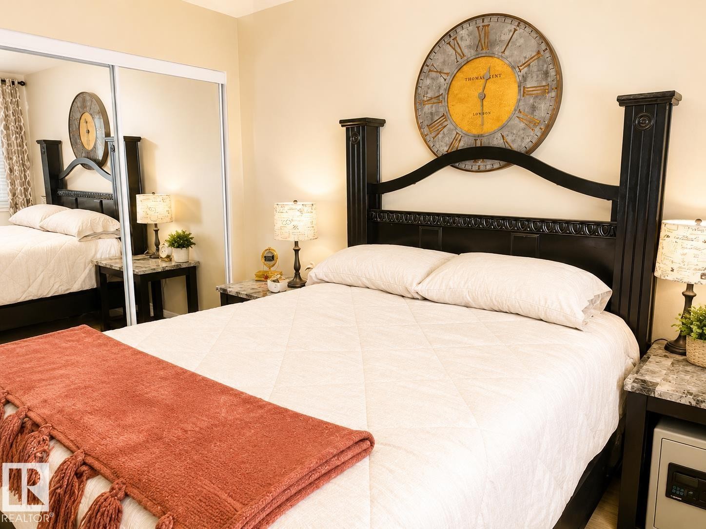 Bedroom featuring light-toned walls and wood-finish flooring - 336 9525 162 Avenue, Edmonton, AB - Indoor Photo Showing Bedroom