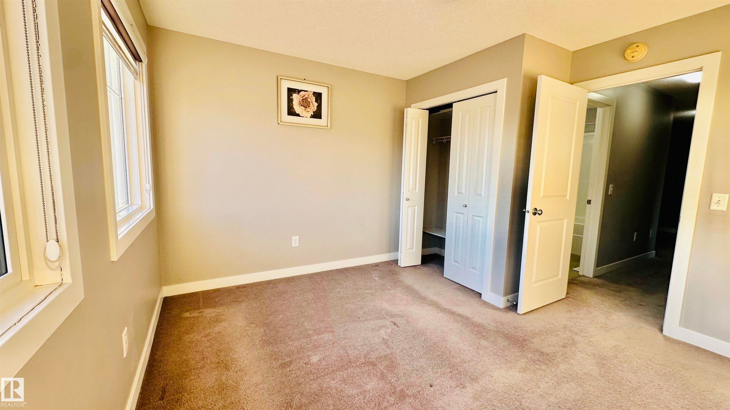 1105 33A Street, Edmonton, AB - Indoor Photo Showing Other Room