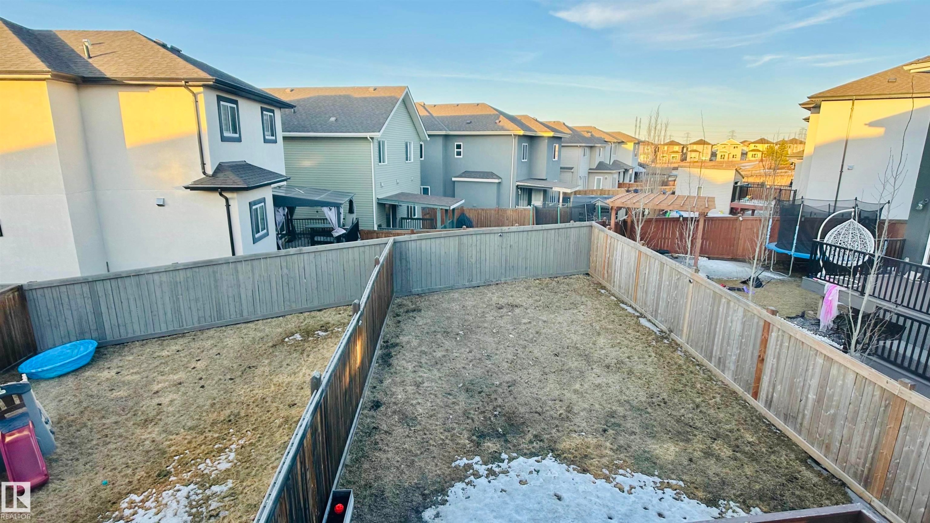 1105 33A Street, Edmonton, AB - Outdoor With Exterior