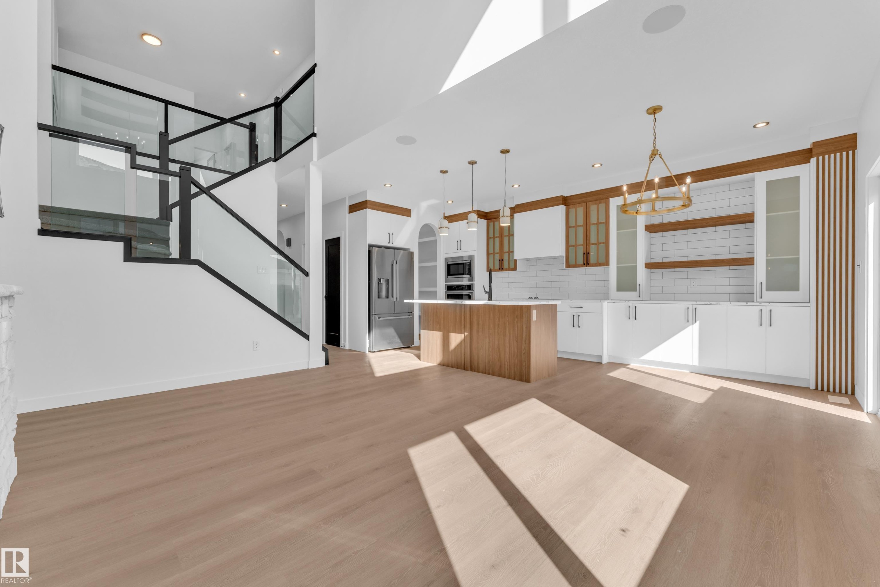 4 Grayson Green, Stony Plain, AB - Indoor Photo Showing Kitchen