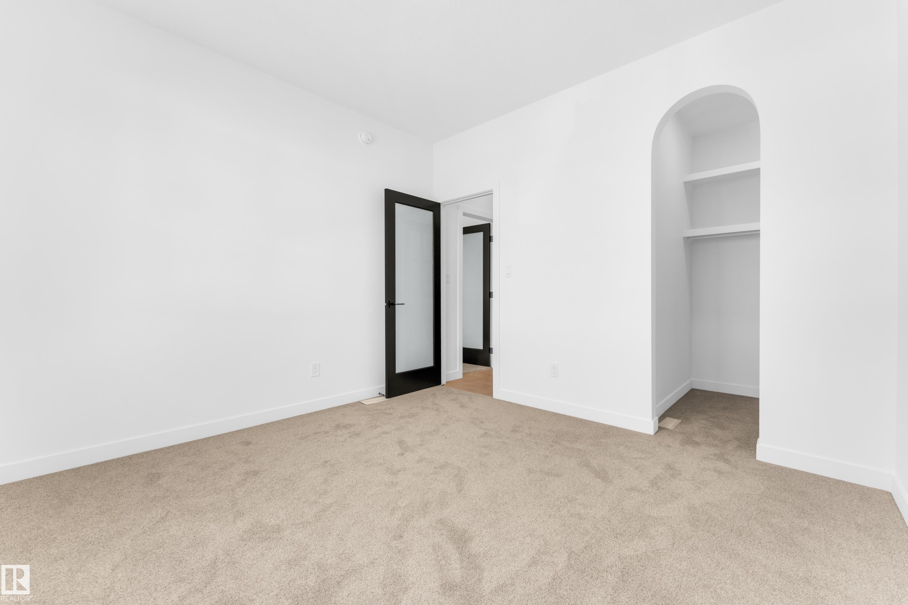 4 Grayson Green, Stony Plain, AB - Indoor Photo Showing Other Room