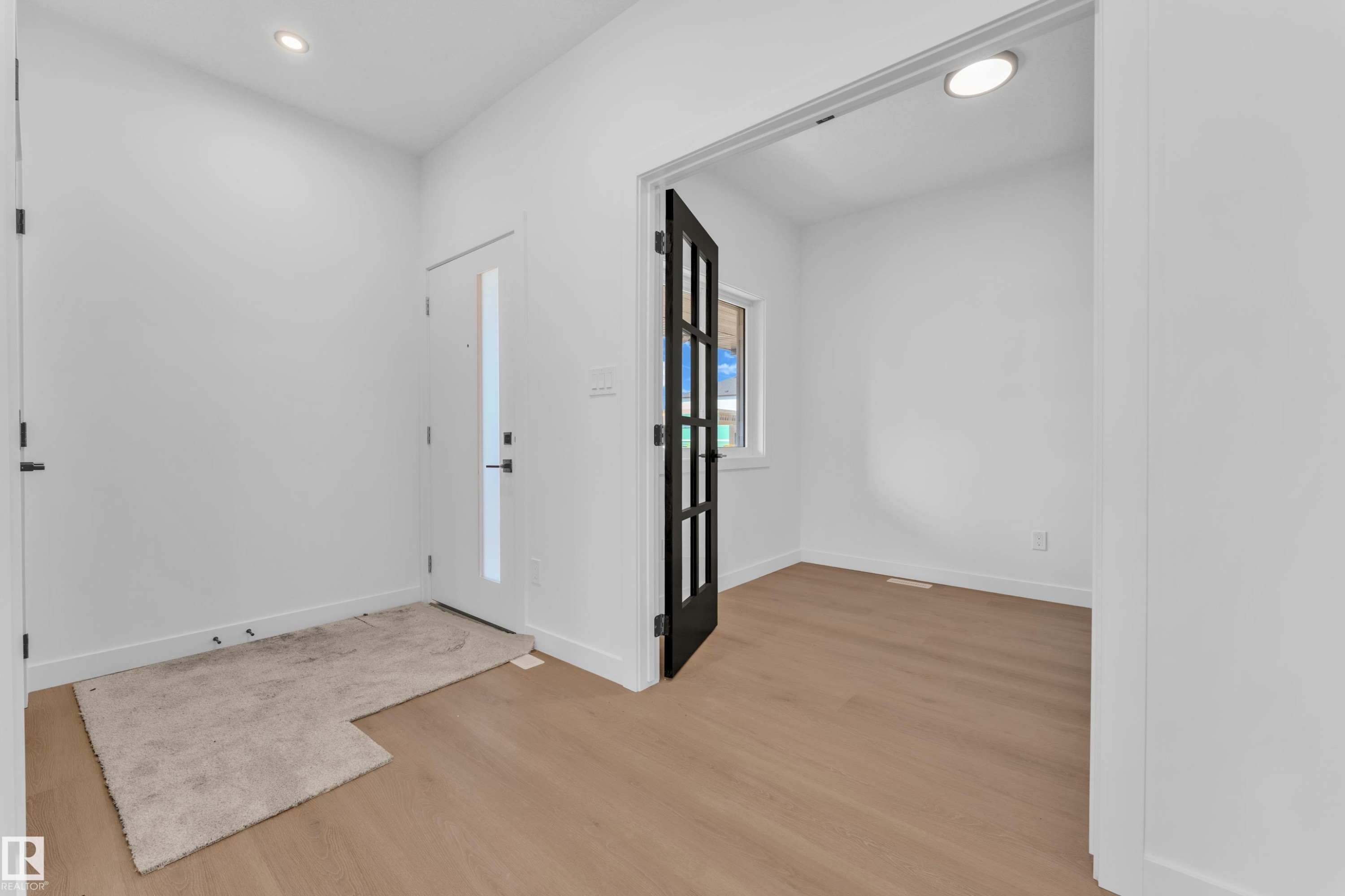 4 Grayson Green, Stony Plain, AB - Indoor Photo Showing Other Room