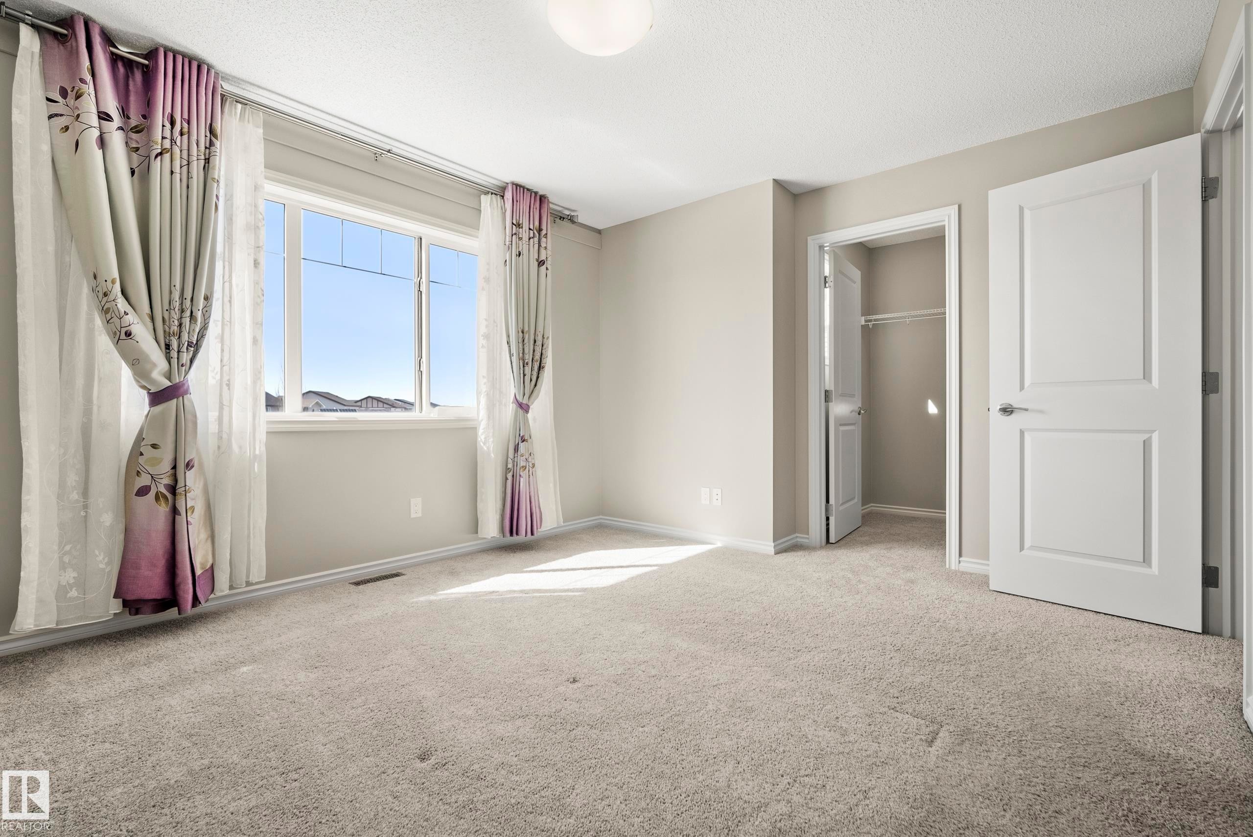 17625 60A Street, Edmonton, AB - Indoor Photo Showing Other Room