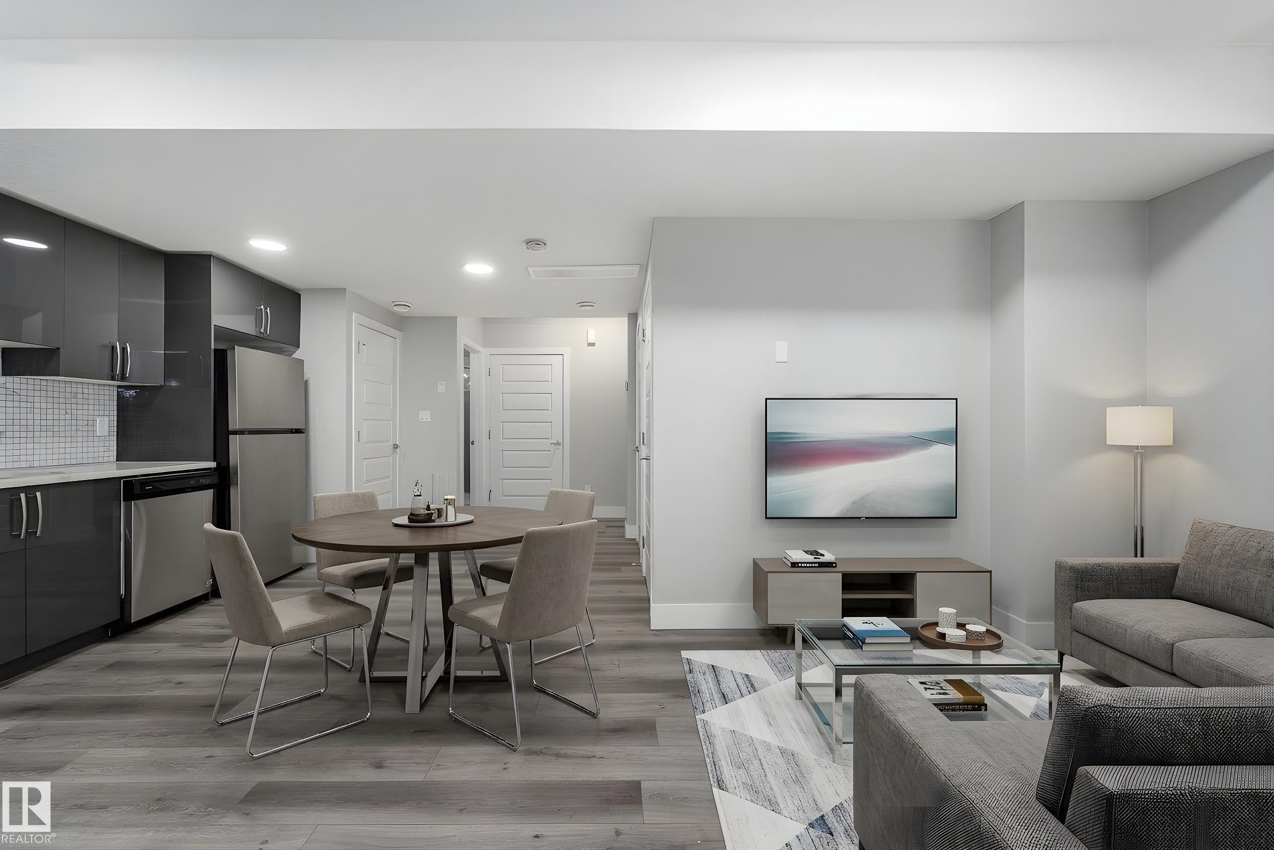 9338 Pear Link, Edmonton, AB - Indoor Photo Showing Other Room