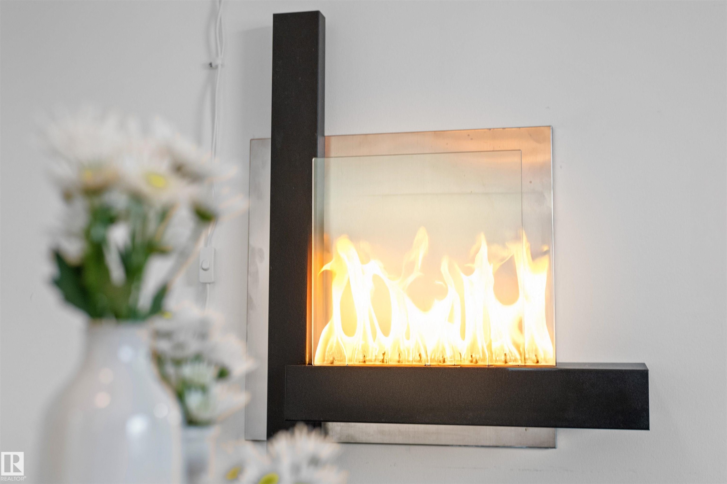 3429 120 Avenue, Edmonton, AB - Indoor Photo Showing Other Room