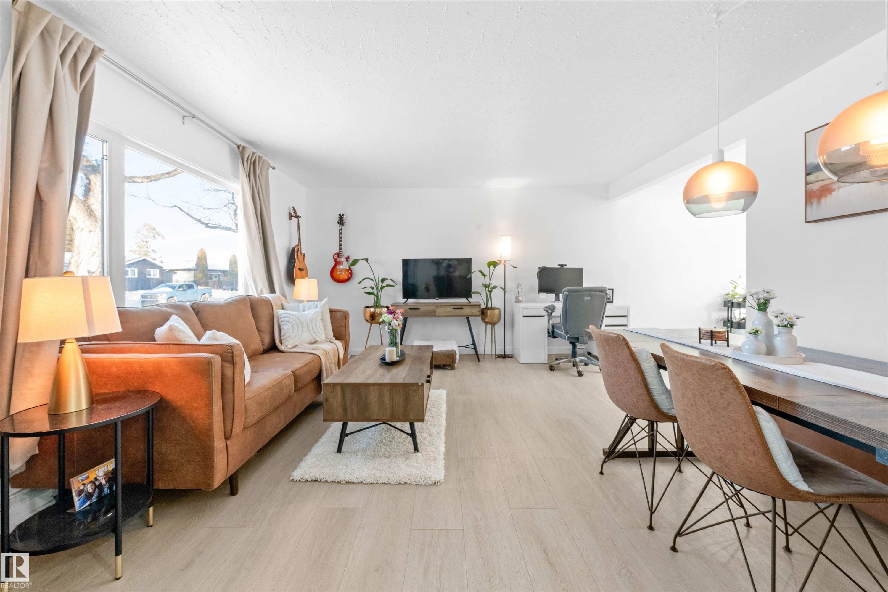 3429 120 Avenue, Edmonton, AB - Indoor