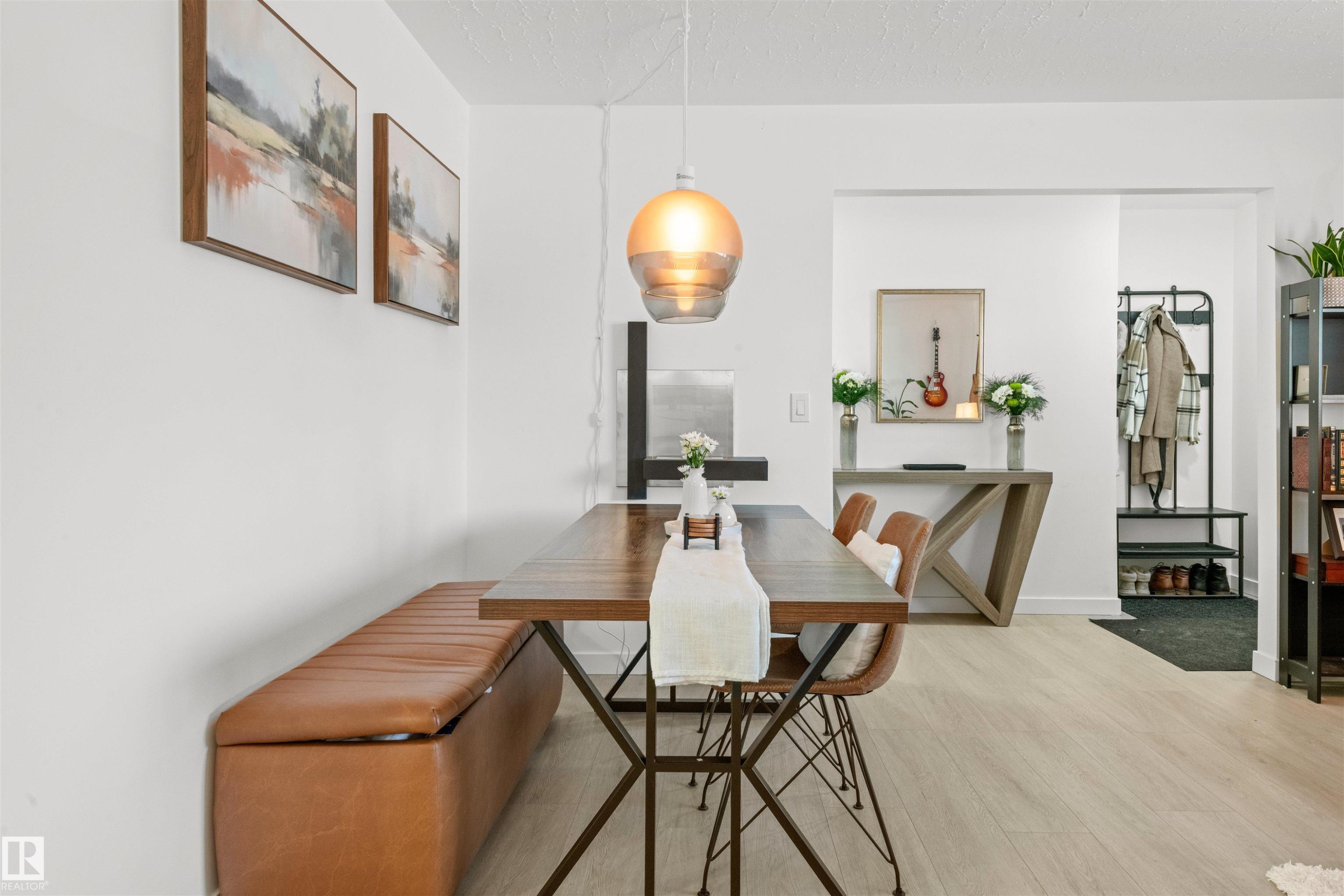 3429 120 Avenue, Edmonton, AB - Indoor Photo Showing Dining Room