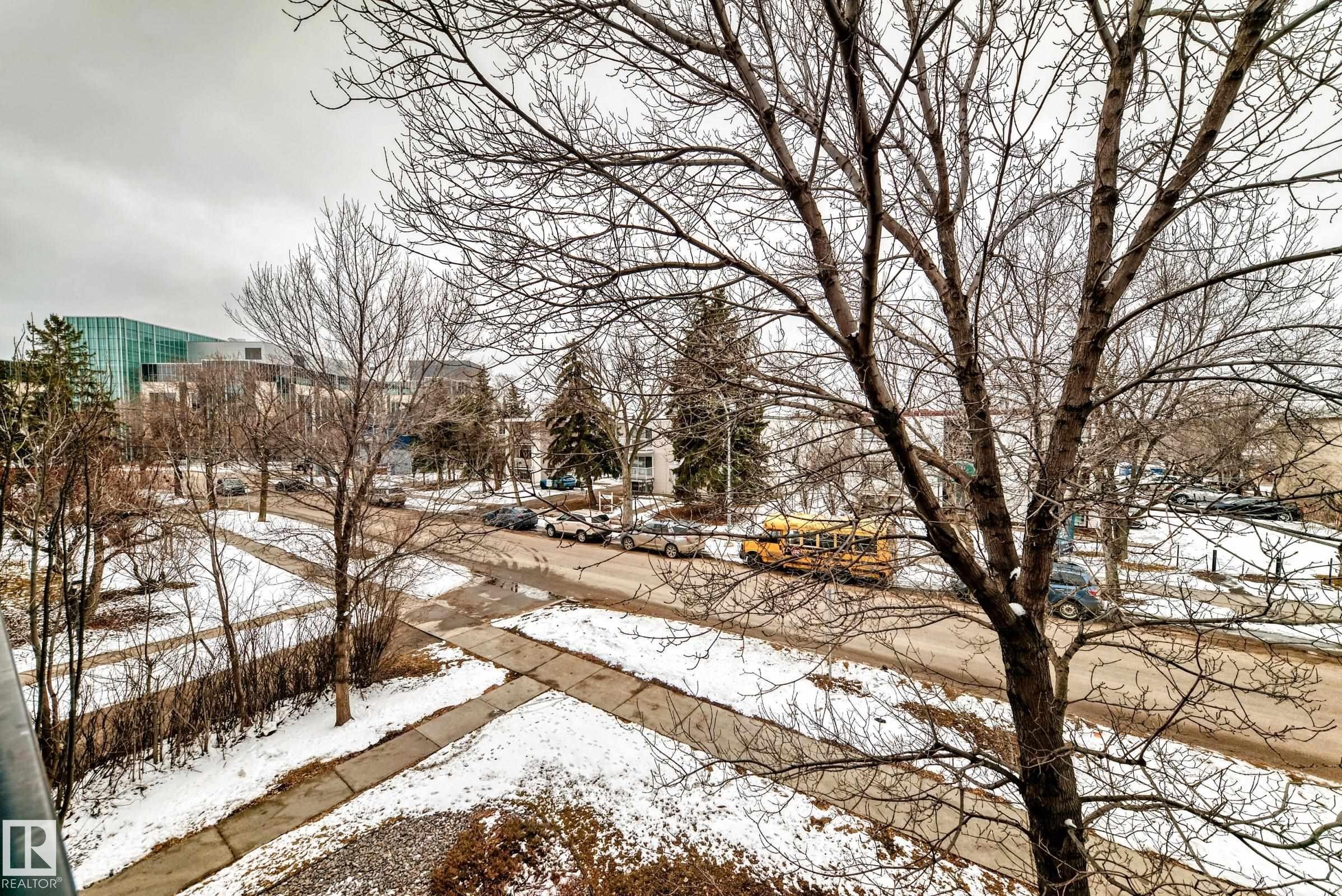 #203 11827 105 St Nw, Edmonton, AB - Outdoor