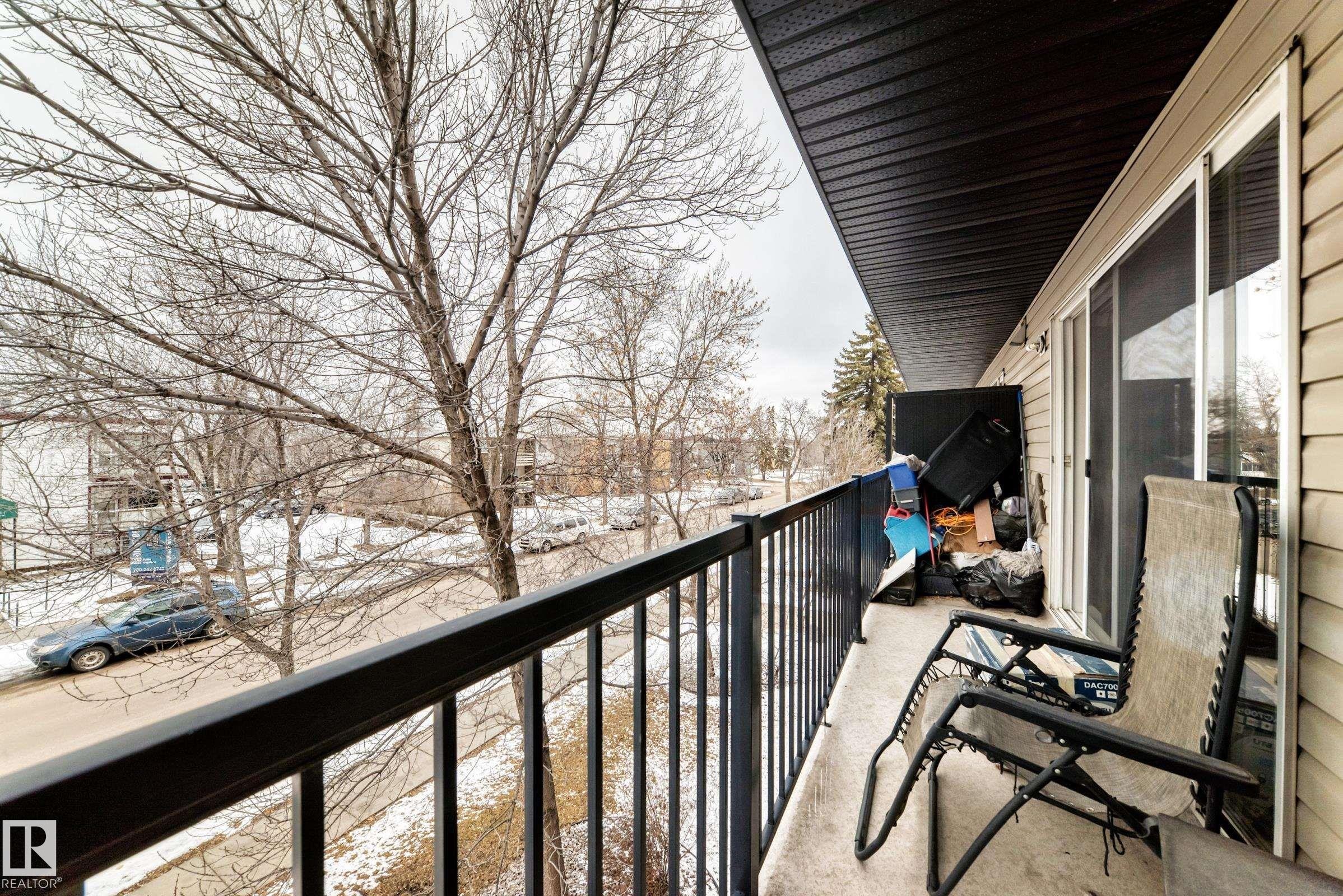 #203 11827 105 St Nw, Edmonton, AB - Outdoor With Balcony With Exterior