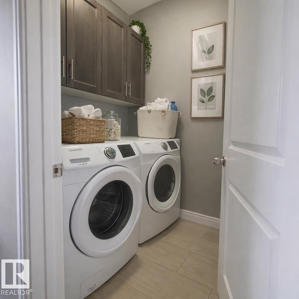 11903 37 Street, Edmonton, AB - Indoor Photo Showing Laundry Room