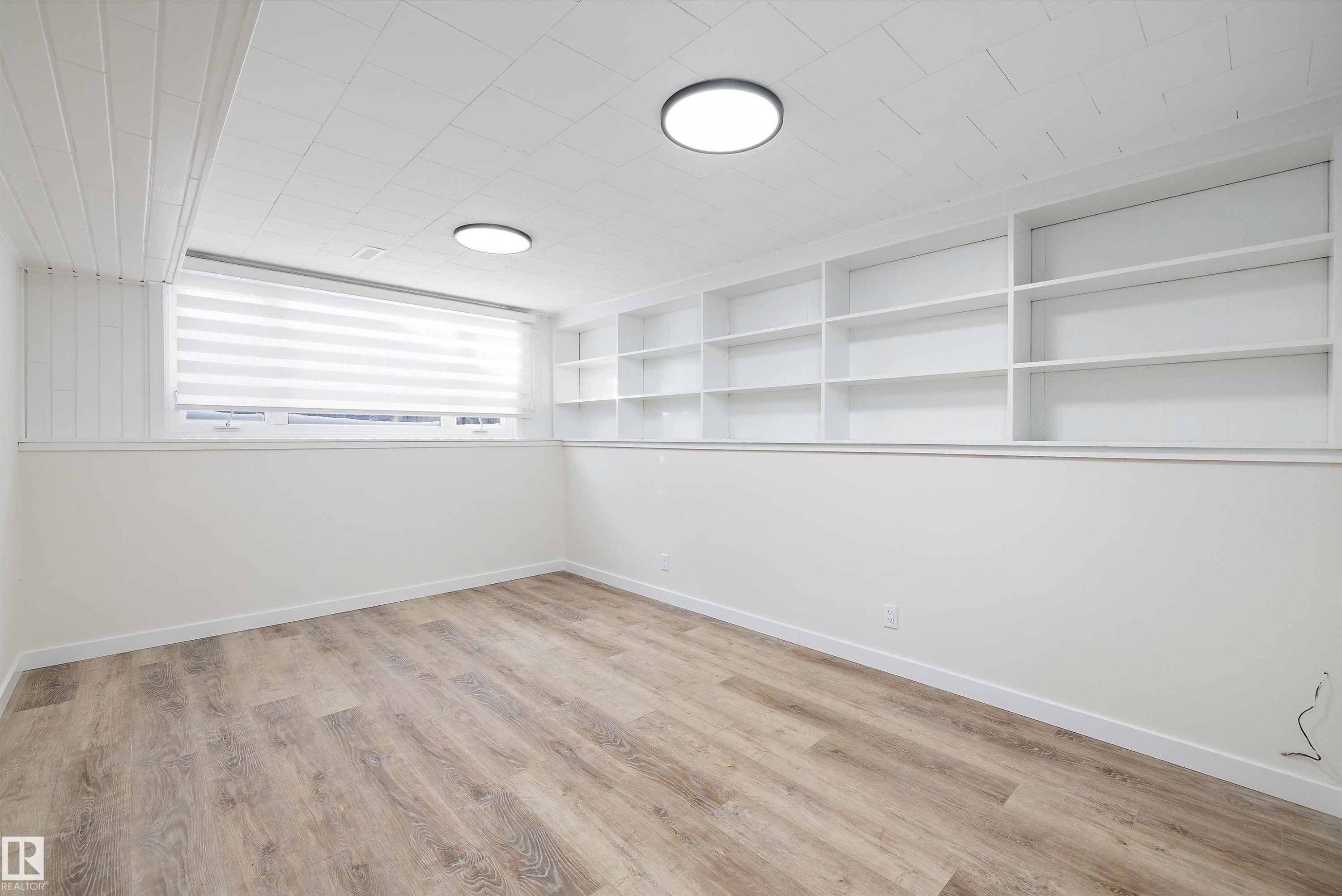 130 Callingwood Two, Edmonton, AB - Indoor