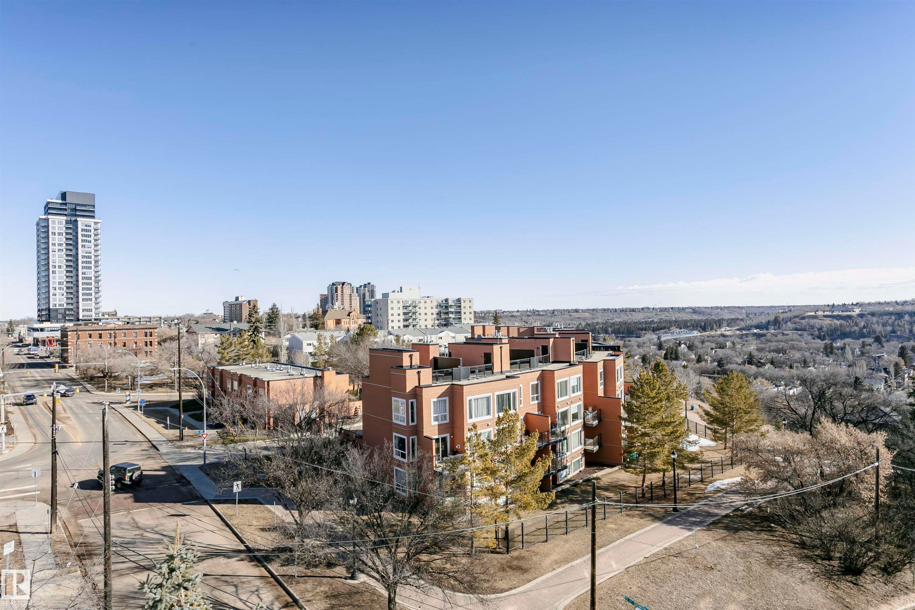 503 9503 101 Avenue, Edmonton, AB - Outdoor With View
