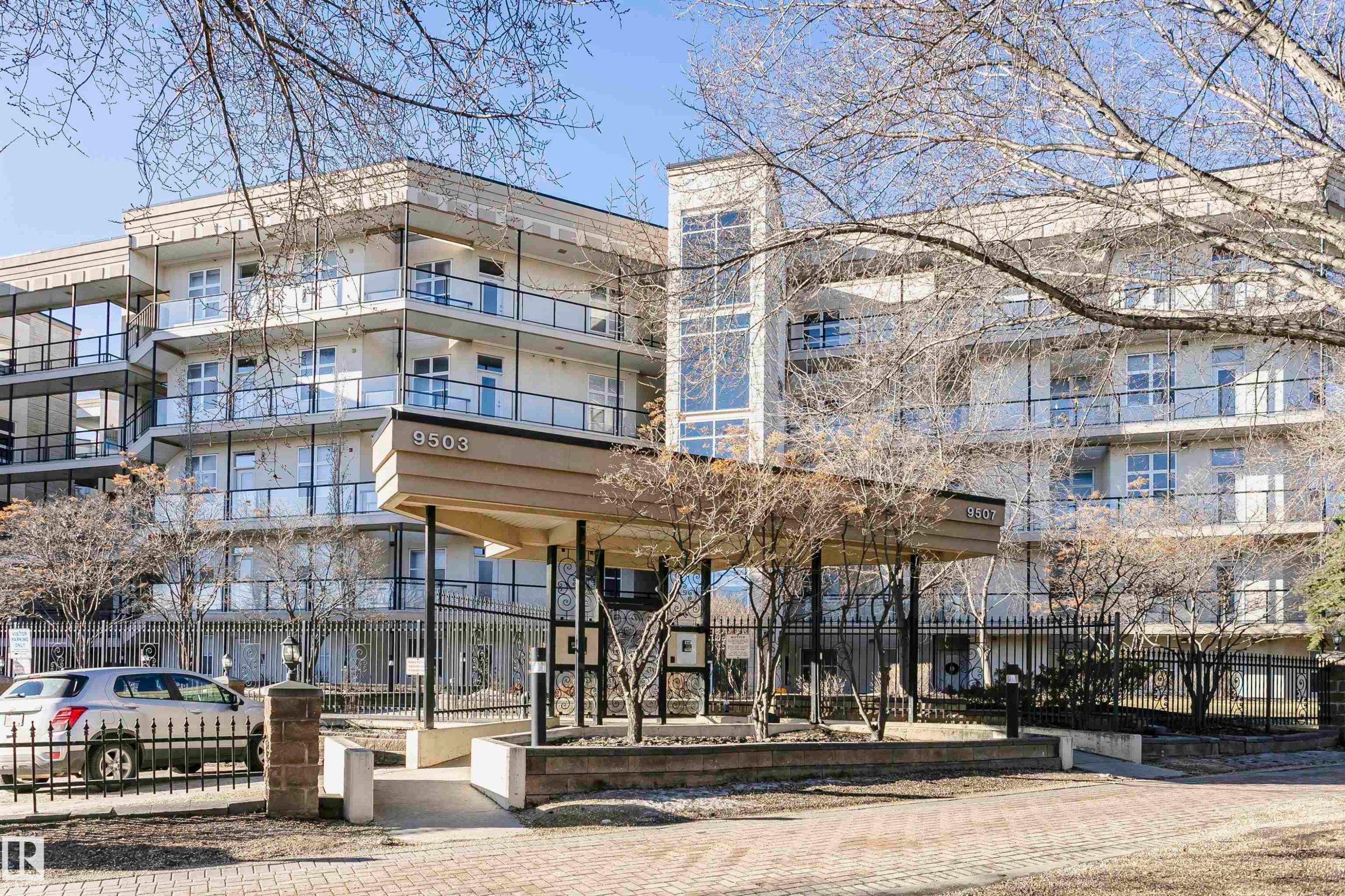 503 9503 101 Avenue, Edmonton, AB - Outdoor With Balcony