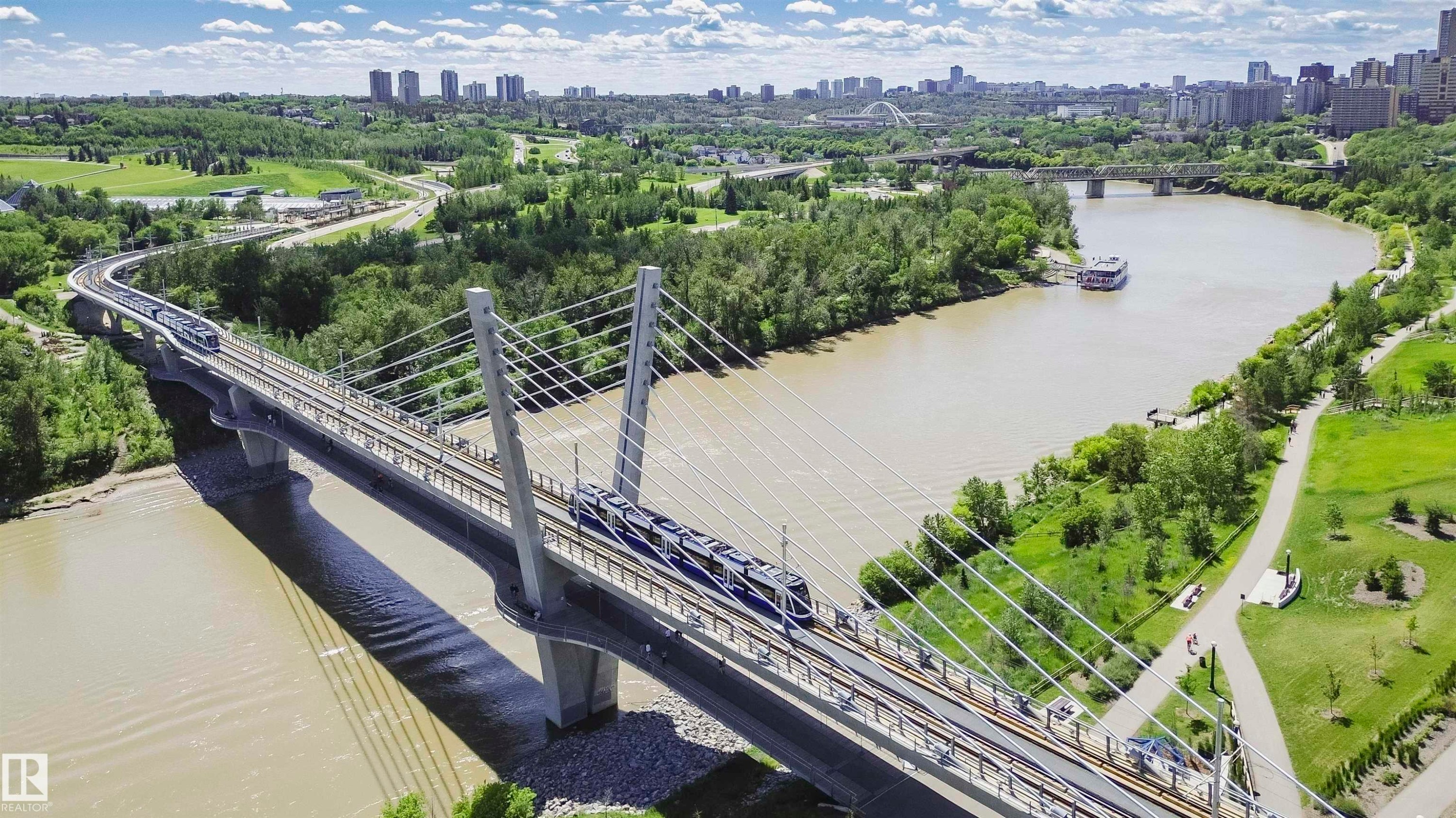 503 9503 101 Avenue, Edmonton, AB - Outdoor With Body Of Water With View