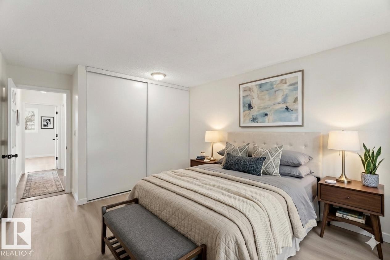 4636 37A Avenue, Edmonton, AB - Indoor Photo Showing Bedroom