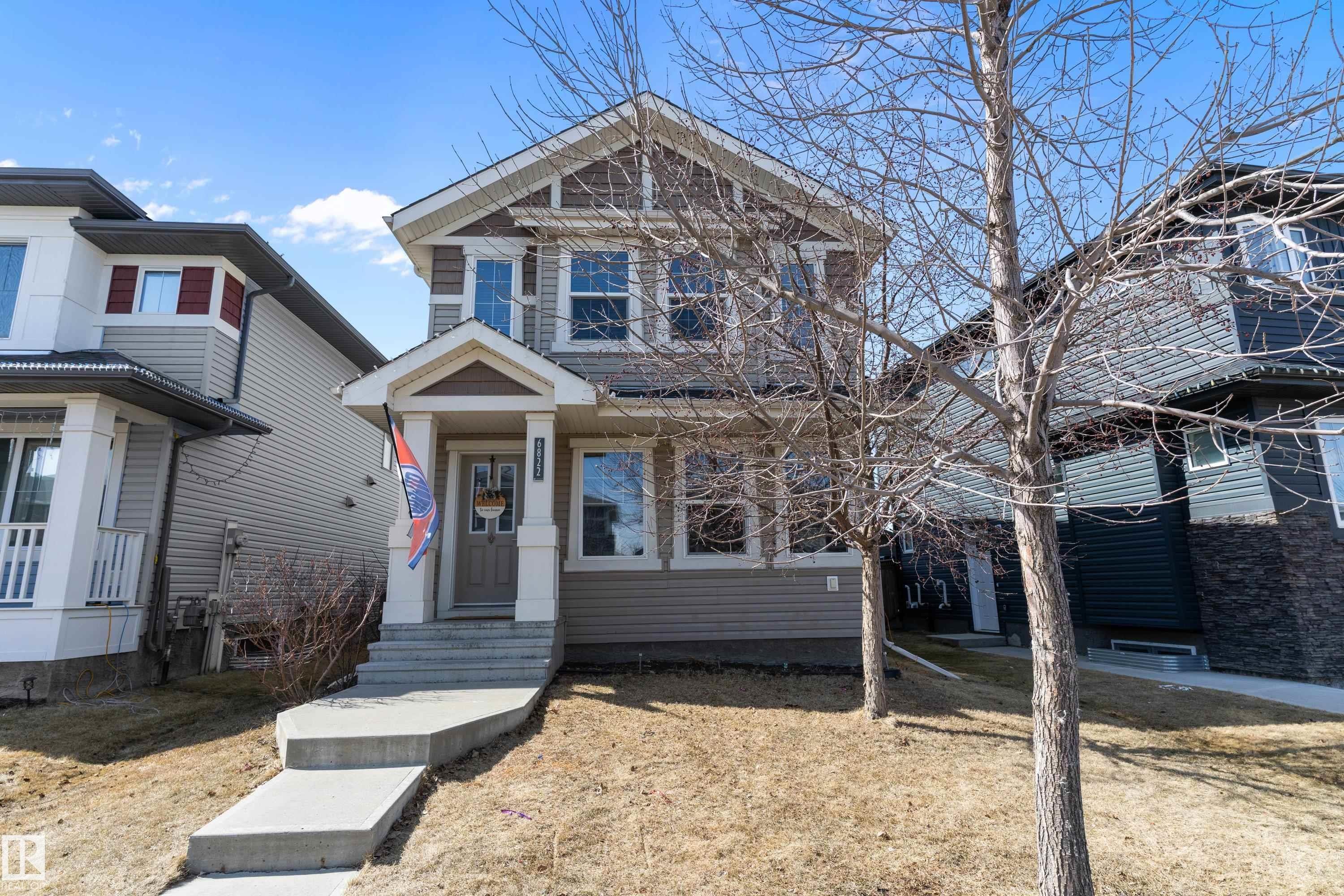 6822 Cardinal Link, Edmonton, AB - Outdoor With Facade
