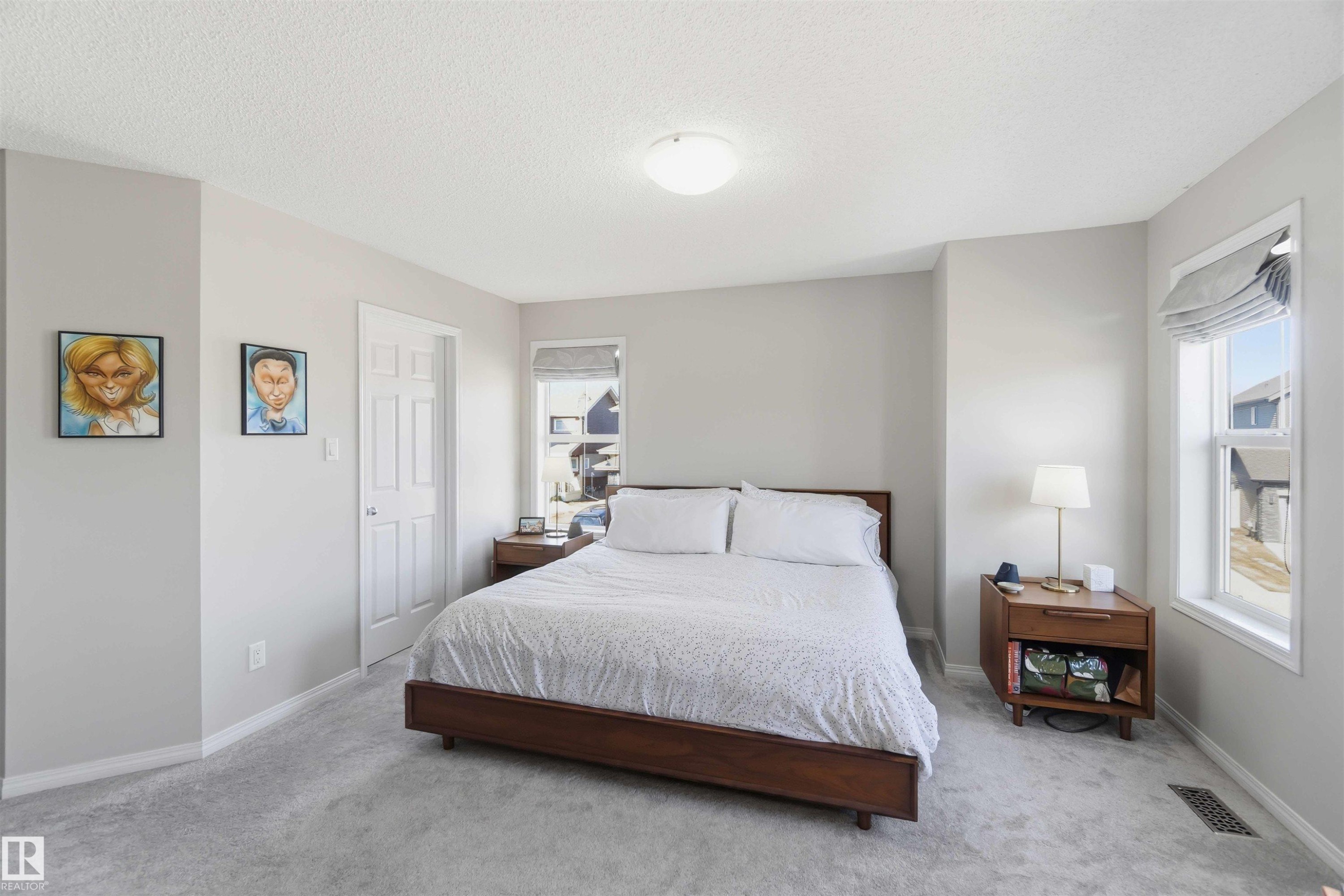 4750 Crabapple Run, Edmonton, AB - Indoor Photo Showing Bedroom