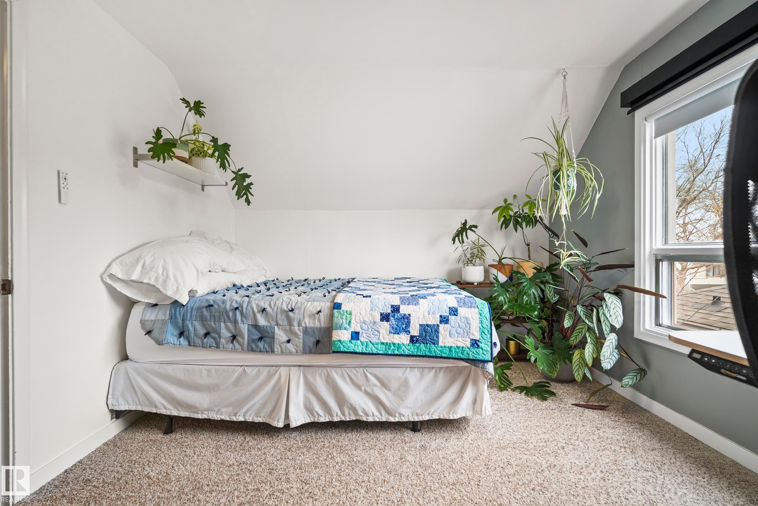 13519 110 A Avenue, Edmonton, AB - Indoor Photo Showing Bedroom