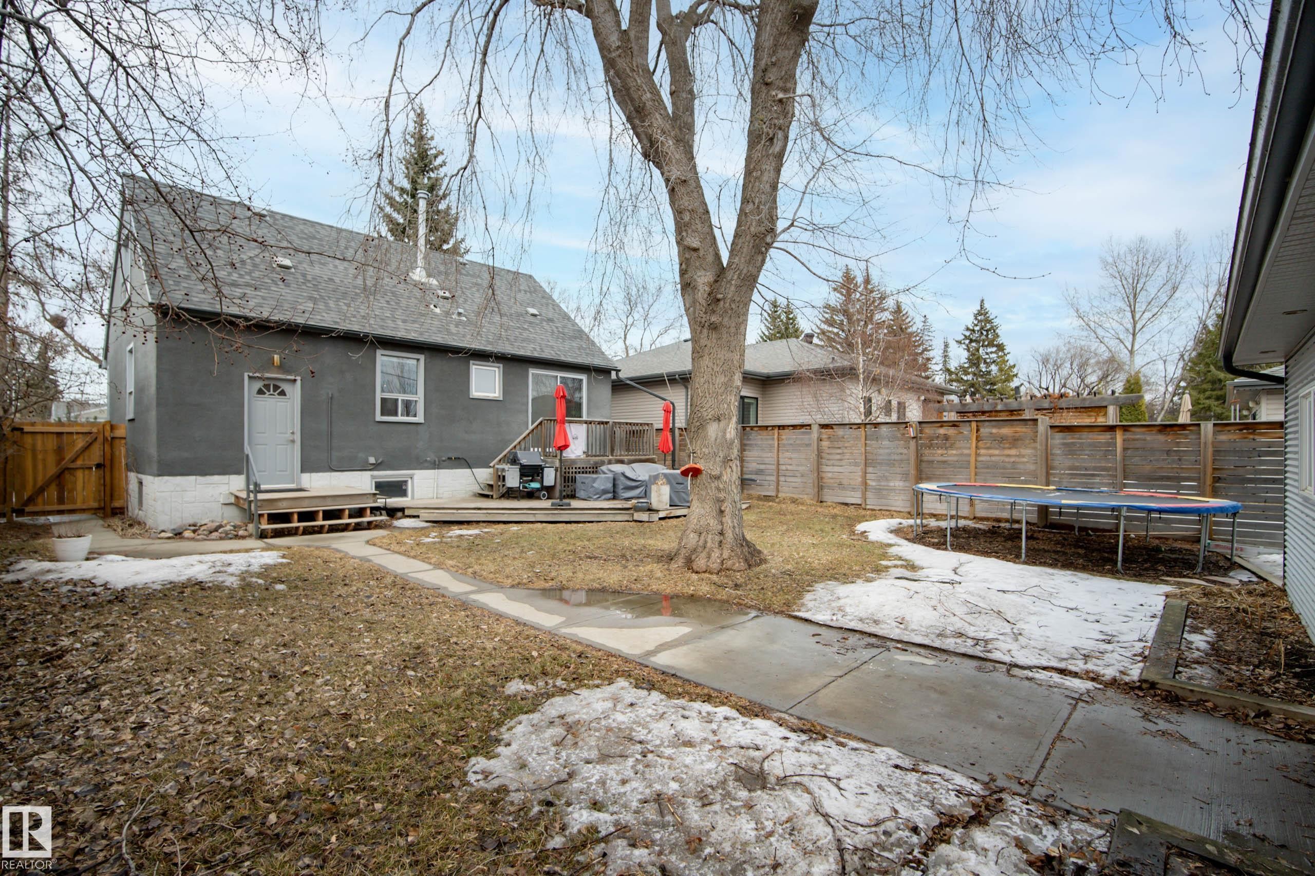 13519 110 A Avenue, Edmonton, AB - Outdoor