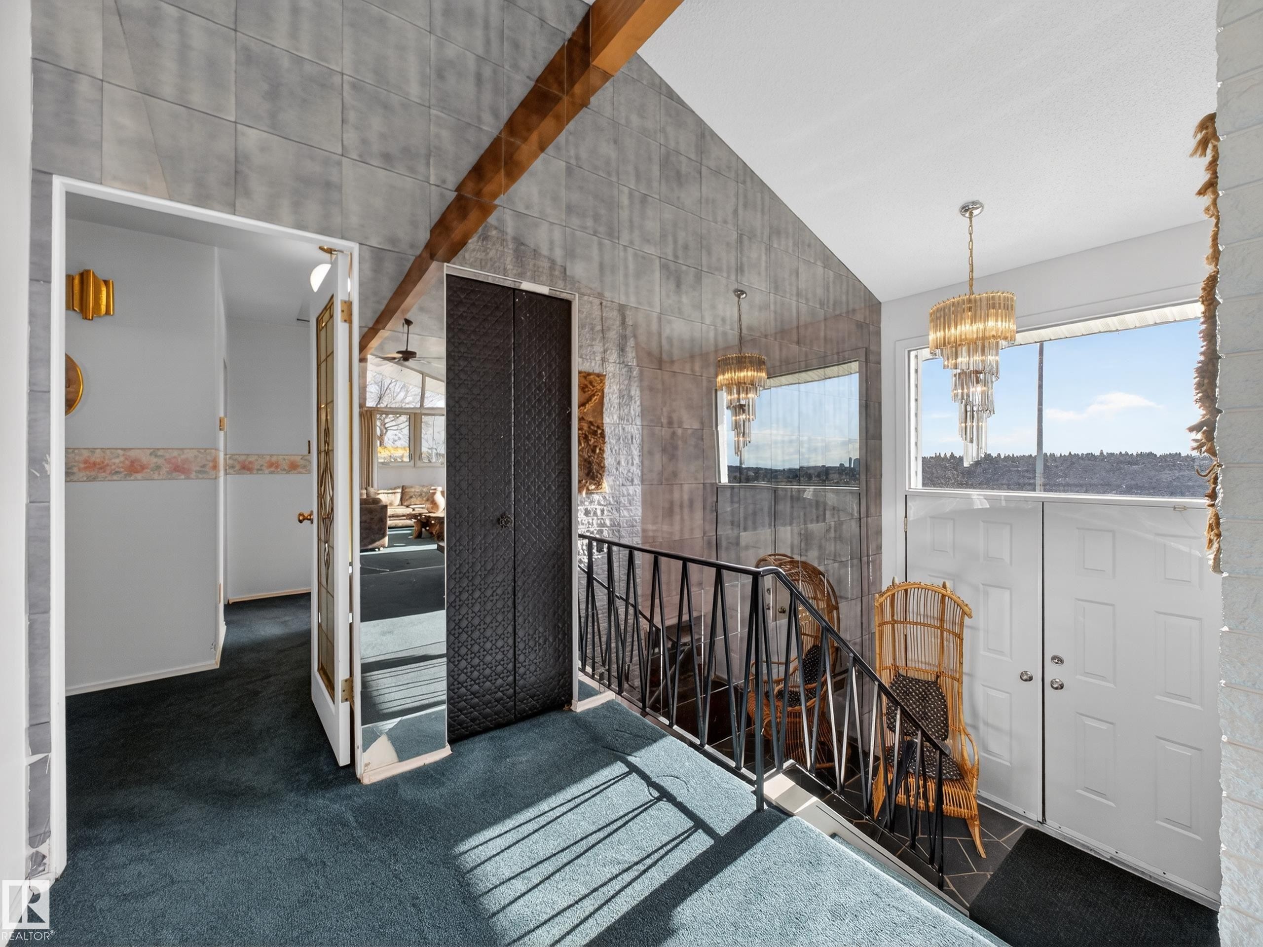 3642 Ada Boulevard, Edmonton, AB - Indoor Photo Showing Other Room