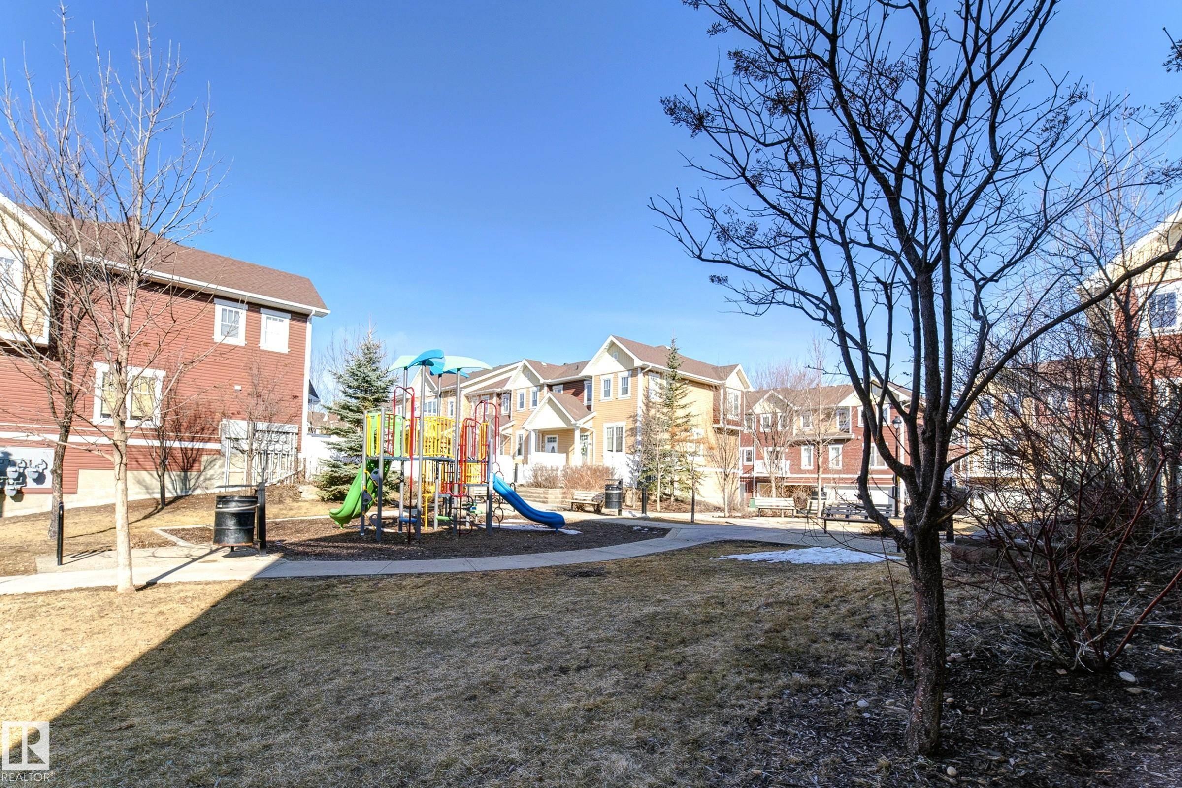 27 1623 Towne Centre Boulevard, Edmonton, AB - Outdoor