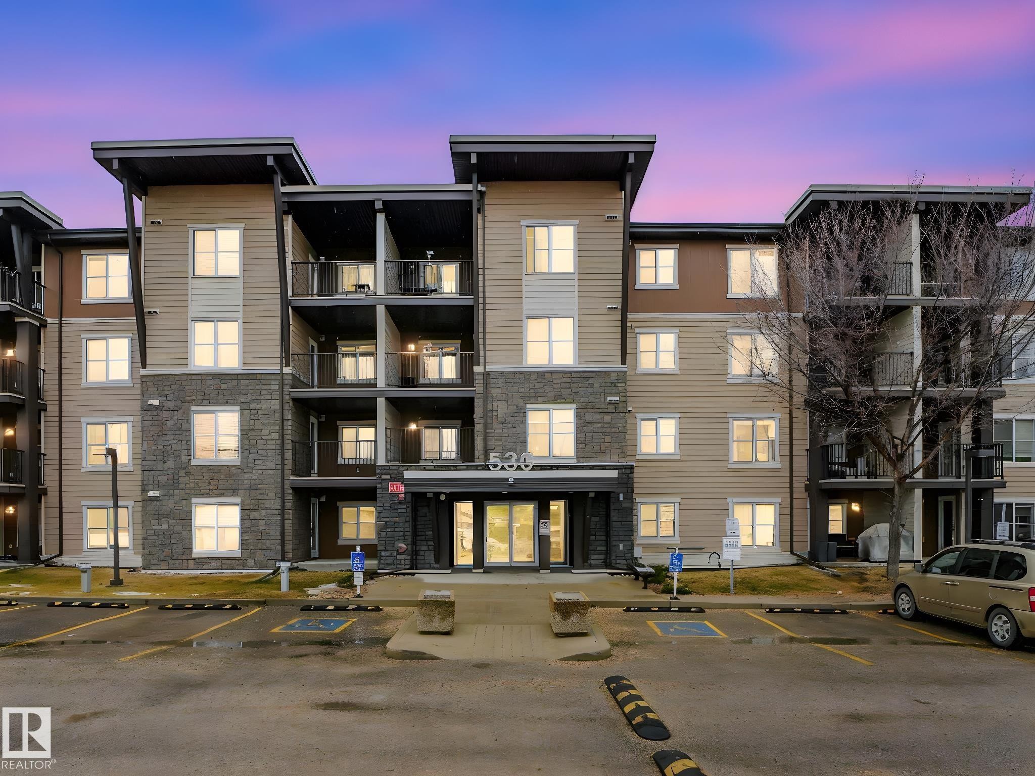 116 530 Watt Boulevard, Edmonton, AB - Outdoor With Facade