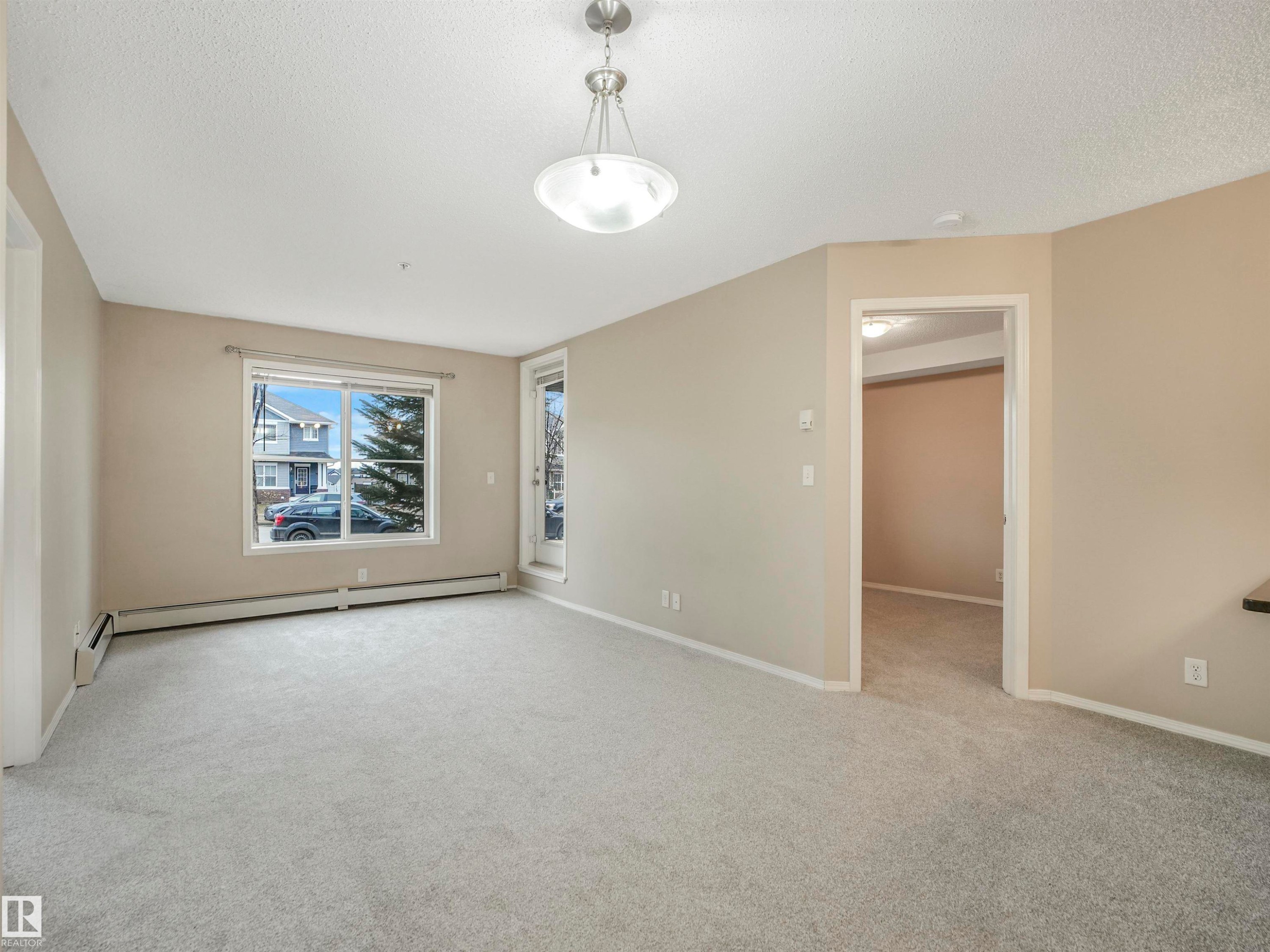 116 530 Watt Boulevard, Edmonton, AB - Indoor