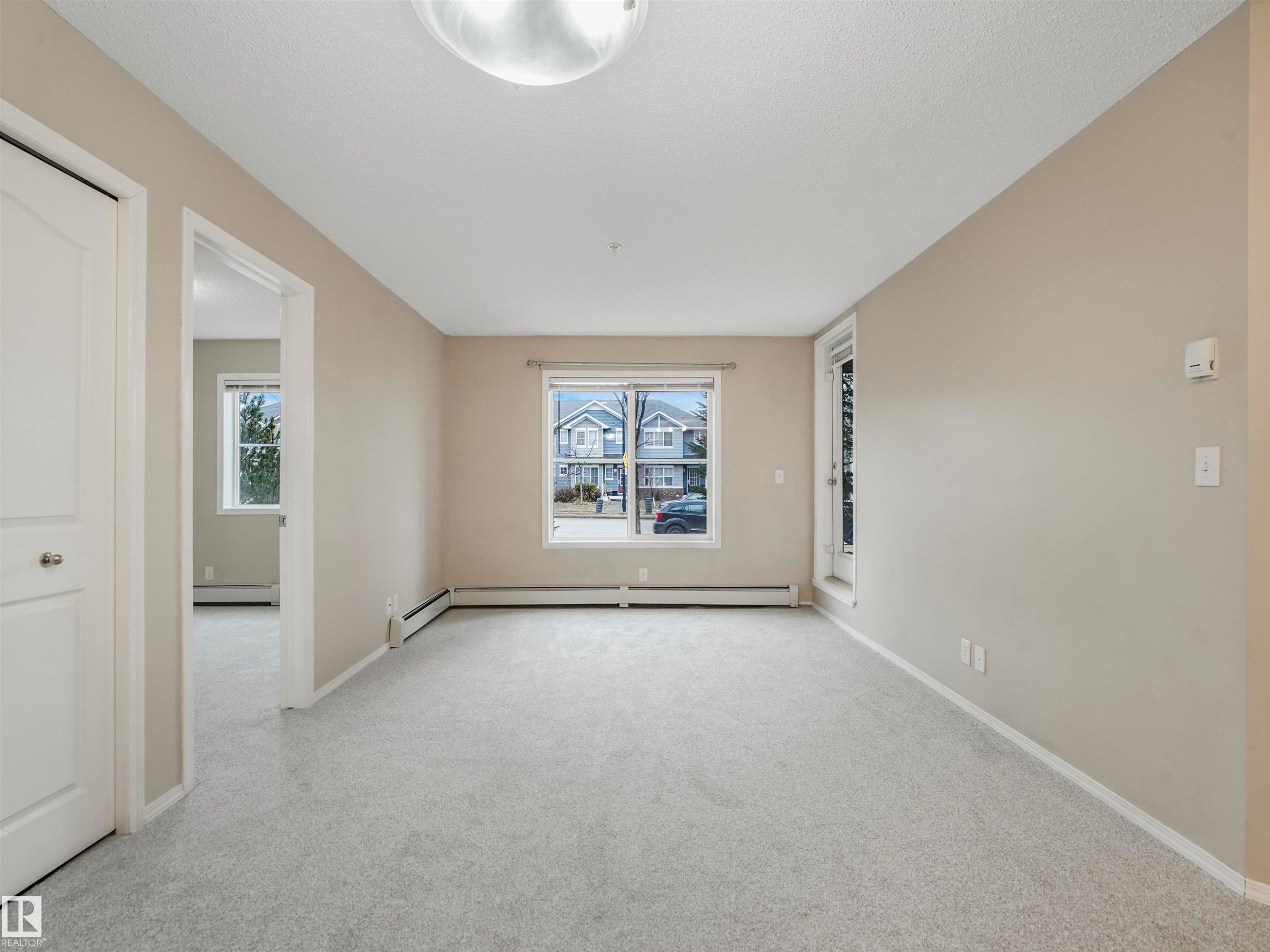 116 530 Watt Boulevard, Edmonton, AB - Indoor Photo Showing Other Room