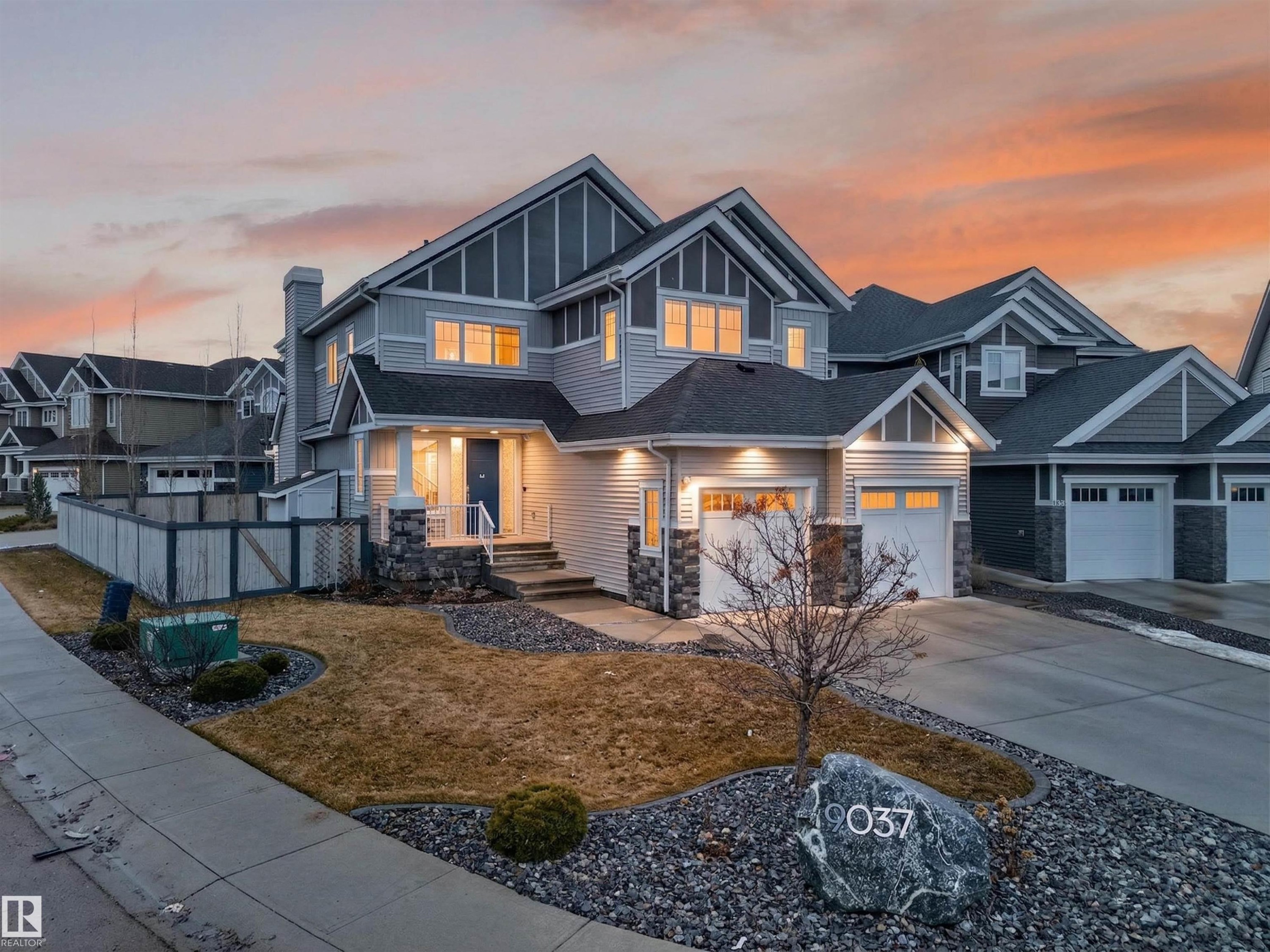 9037 24 Avenue, Edmonton, AB - Outdoor With Facade
