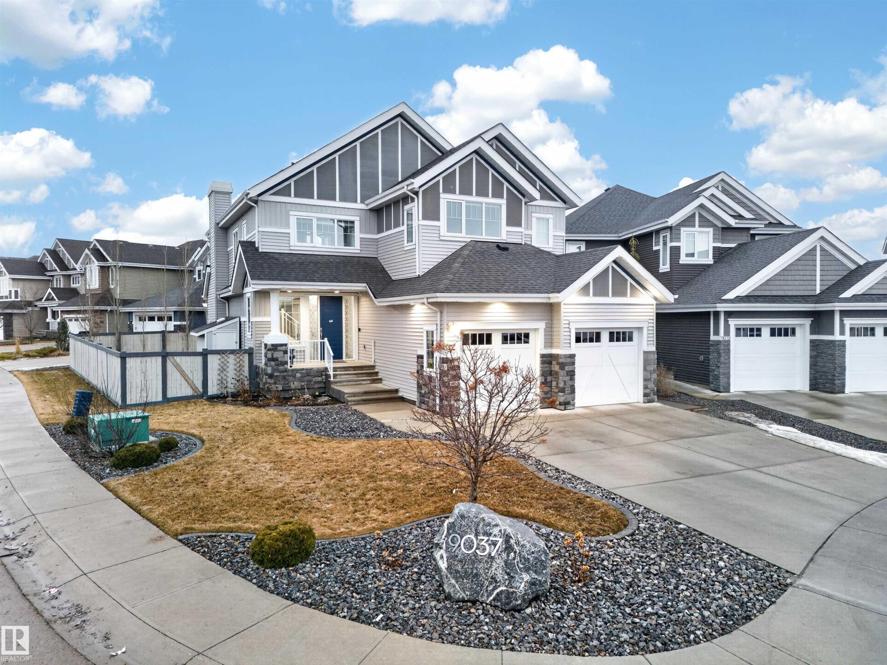 9037 24 Avenue, Edmonton, AB - Outdoor With Facade