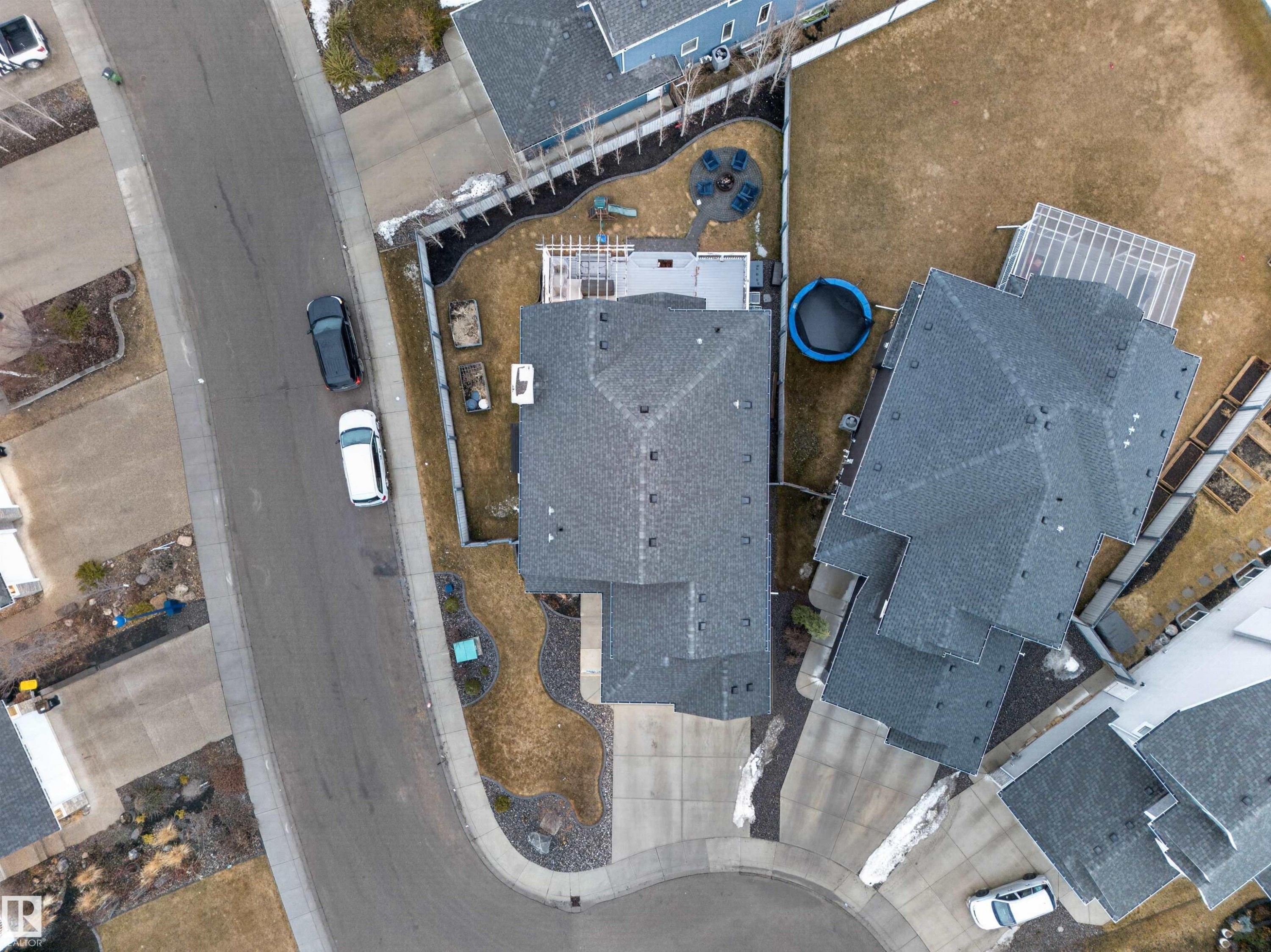 9037 24 Avenue, Edmonton, AB -