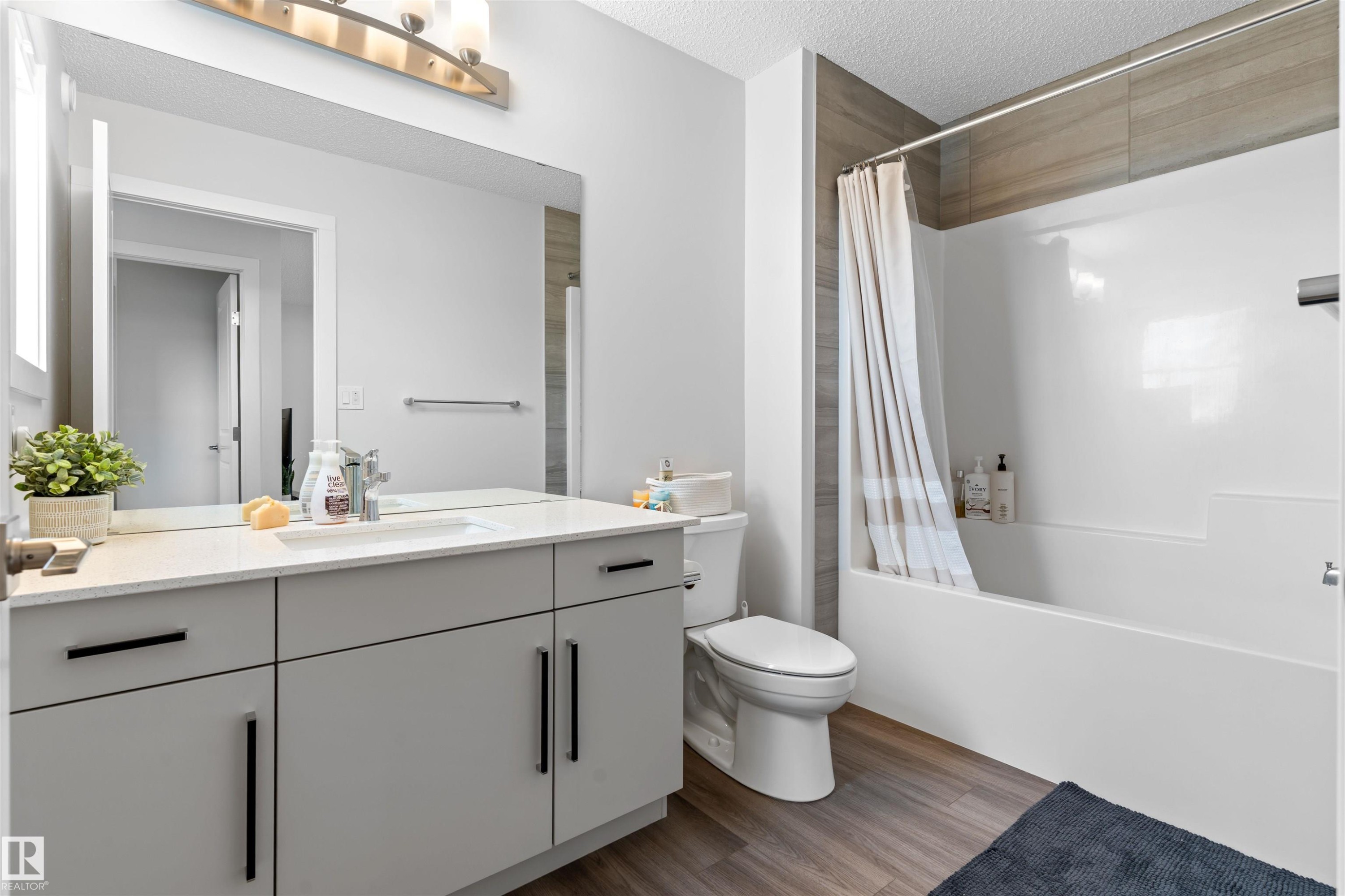 15 Gambel Loop, Spruce Grove, AB - Indoor Photo Showing Bathroom