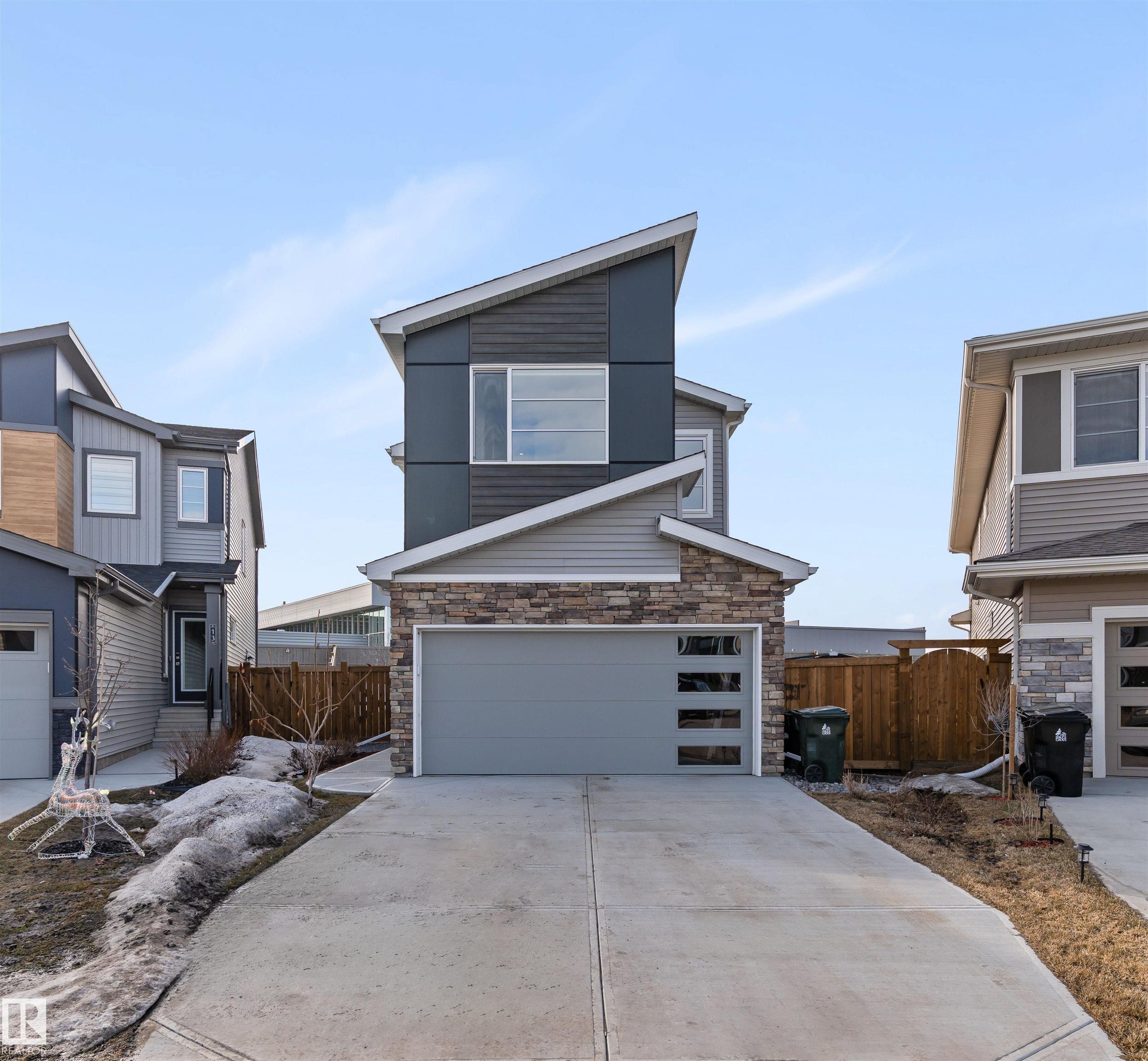 15 Gambel Loop, Spruce Grove, AB - Outdoor