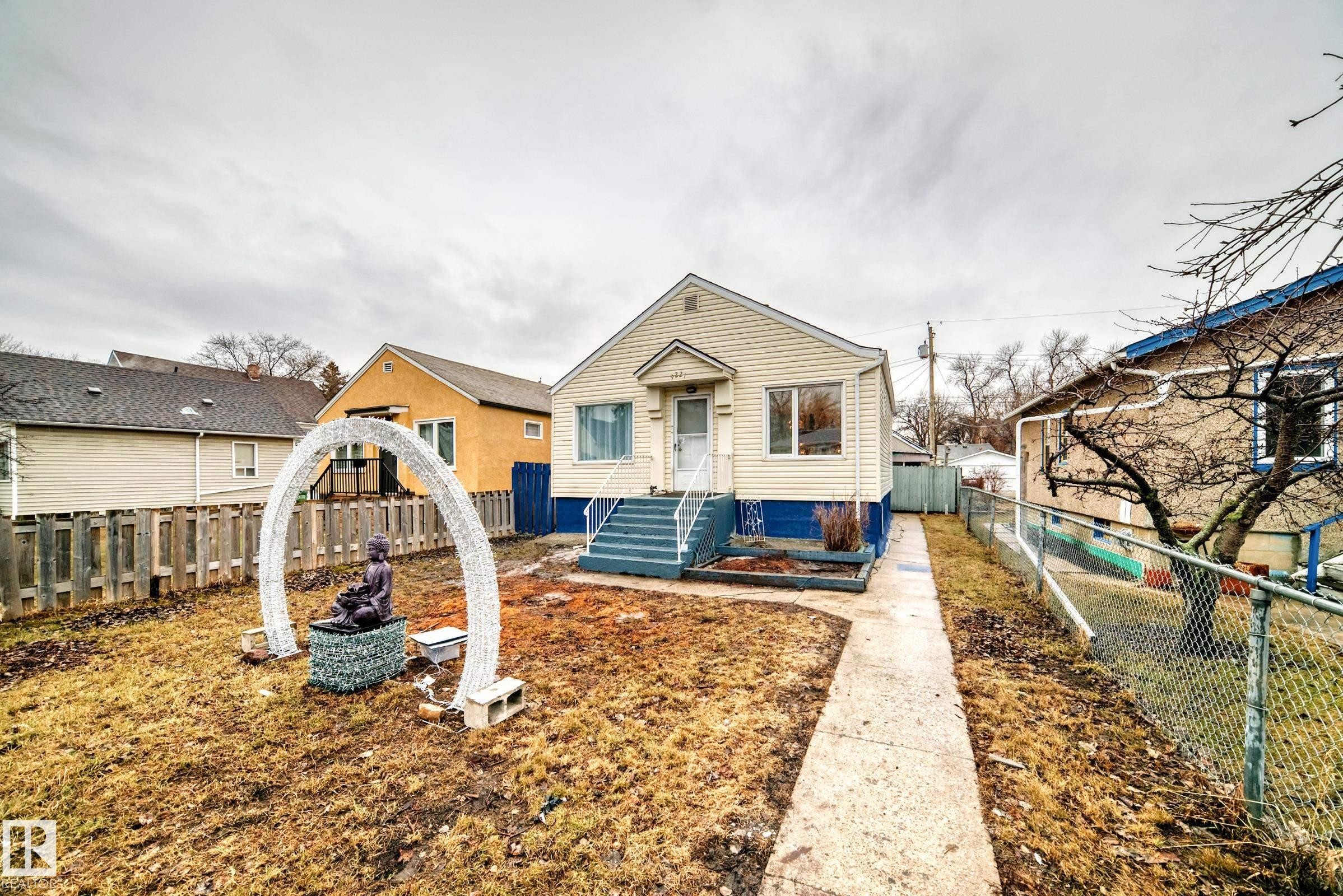 9221 110 Avenue, Edmonton, AB - Outdoor