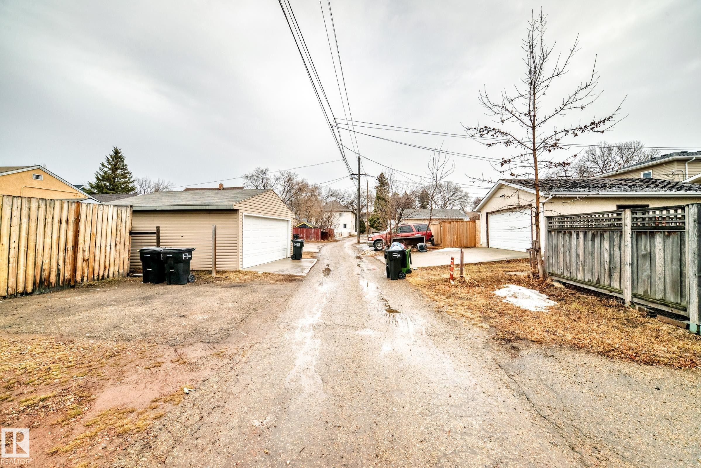 9221 110 Avenue, Edmonton, AB - Outdoor
