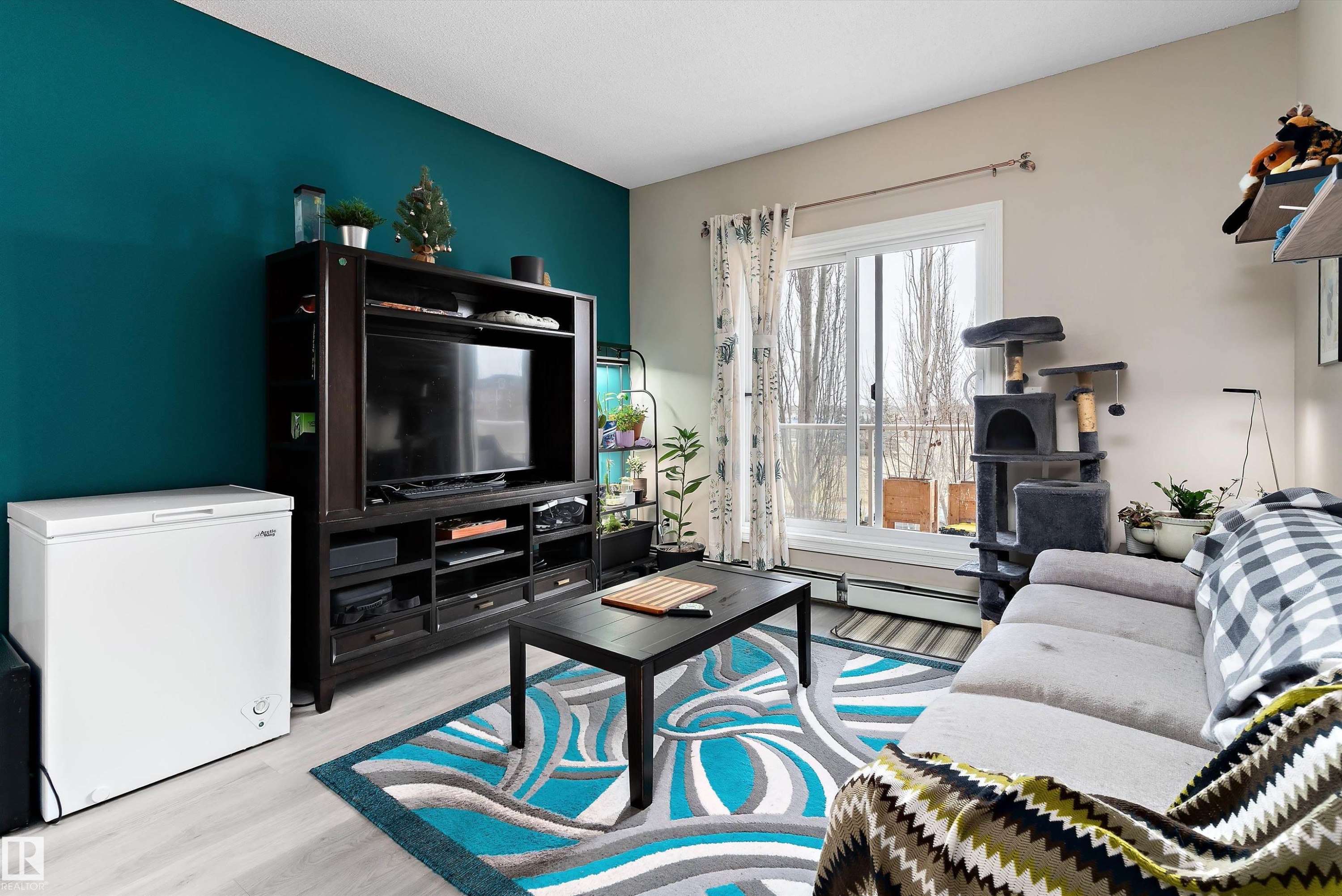 213 263 Macewan Road, Edmonton, AB - Indoor Photo Showing Living Room