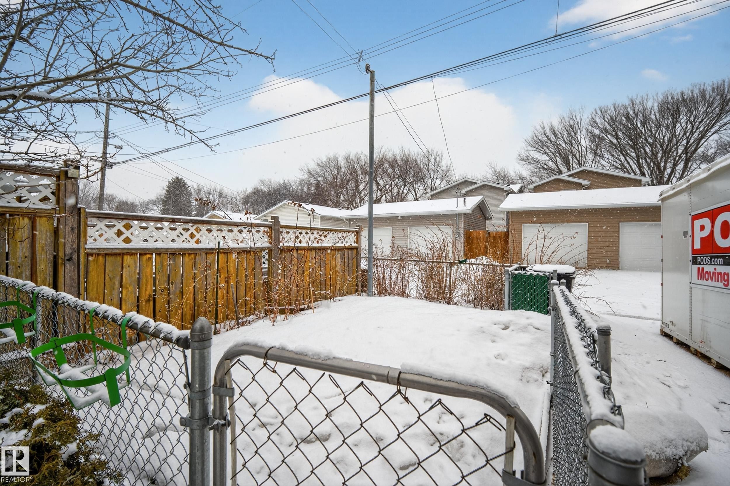 10328 76 Street, Edmonton, AB - Outdoor