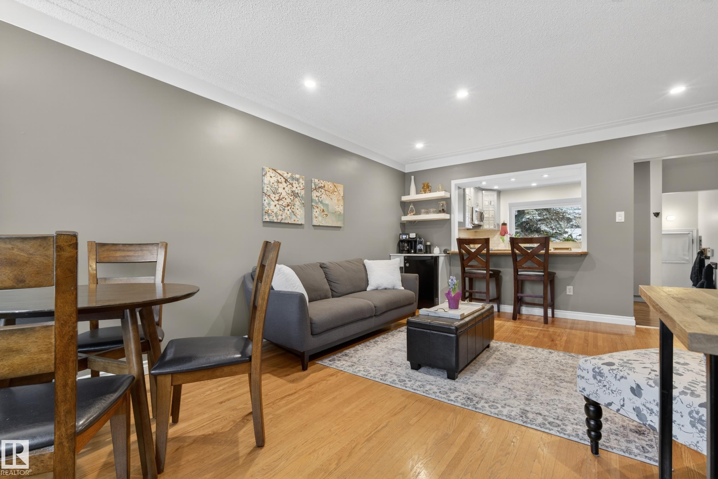 10328 76 Street, Edmonton, AB - Indoor Photo Showing Other Room