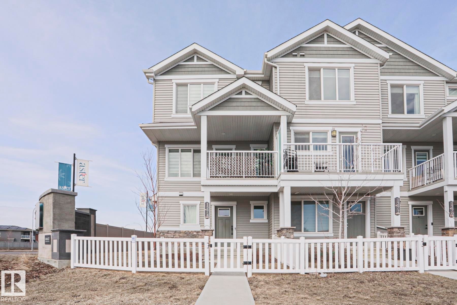 1274 Aster Boulevard, Edmonton, AB - Outdoor With Facade