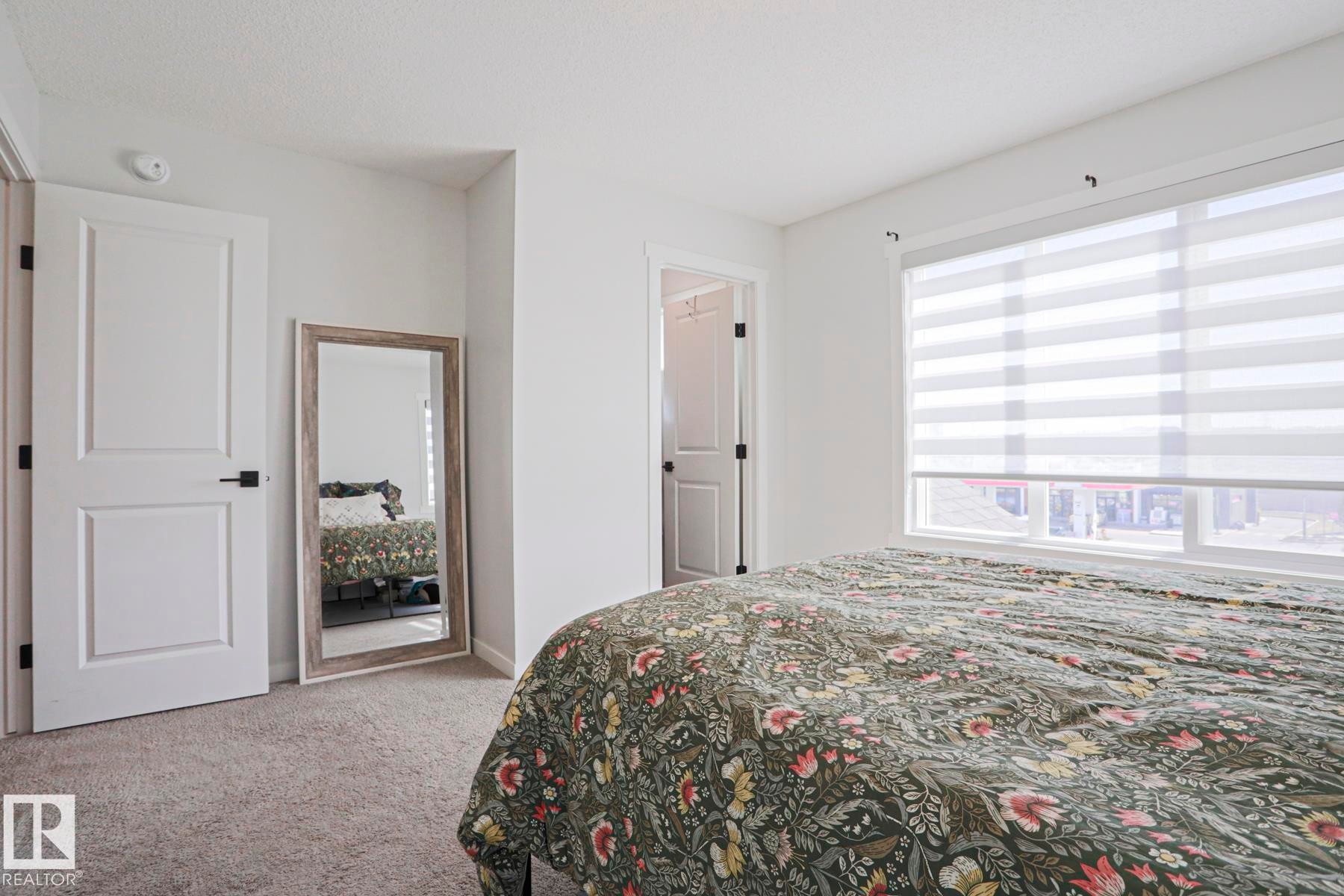 1274 Aster Boulevard, Edmonton, AB - Indoor Photo Showing Bedroom