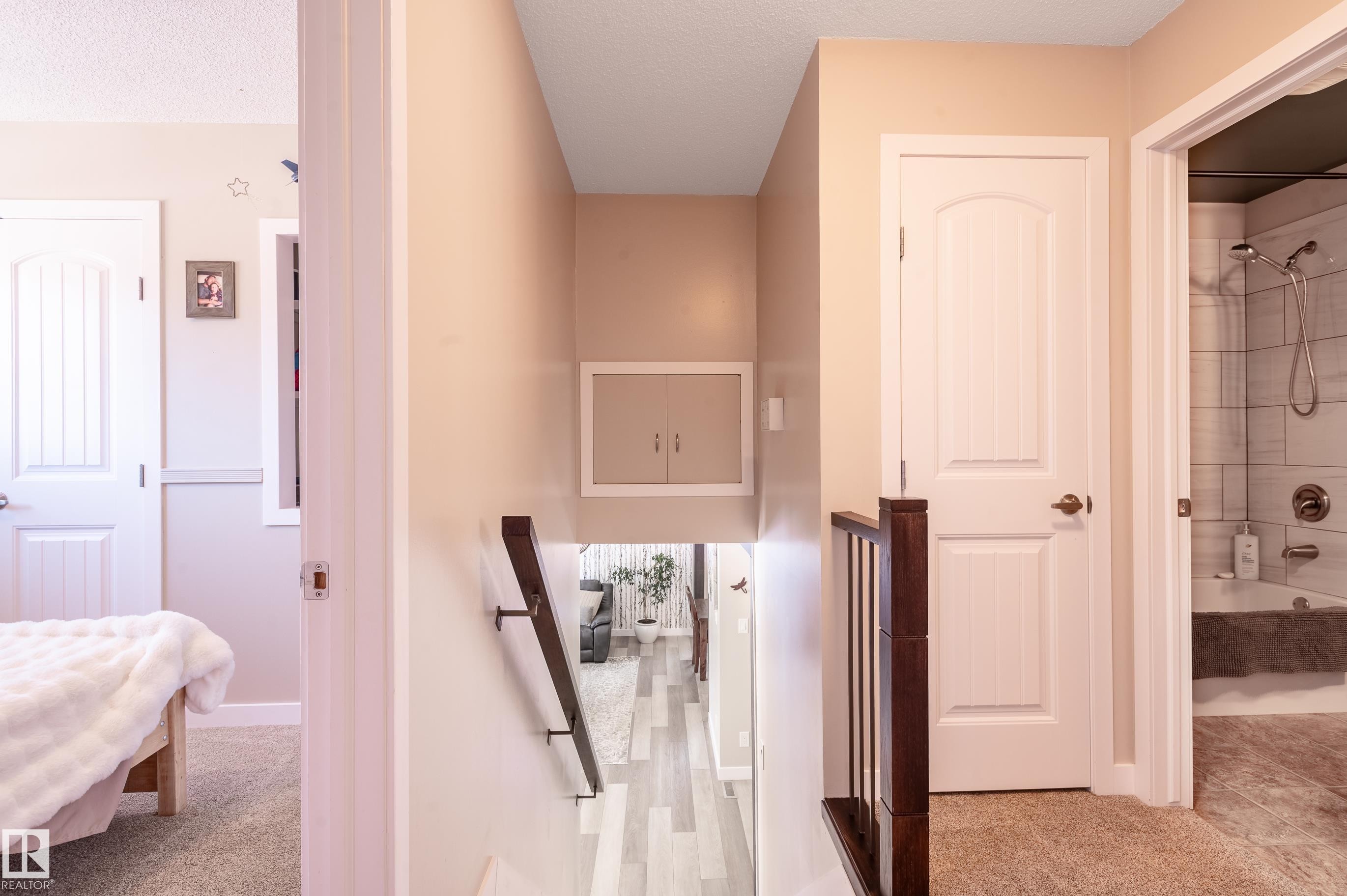 10 Glenhaven Crescent, St. Albert, AB - Indoor Photo Showing Other Room