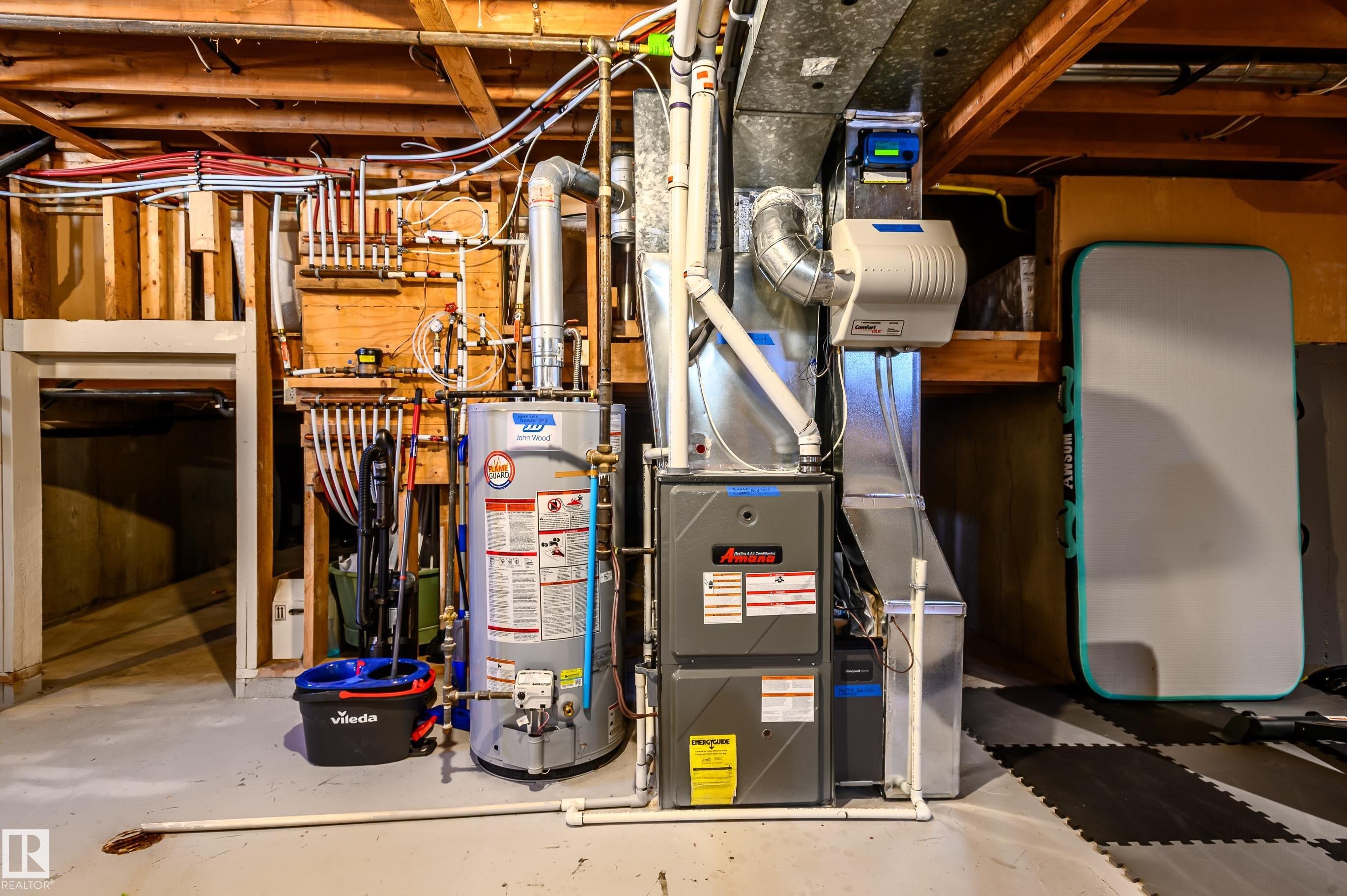 10 Glenhaven Crescent, St. Albert, AB - Indoor Photo Showing Basement