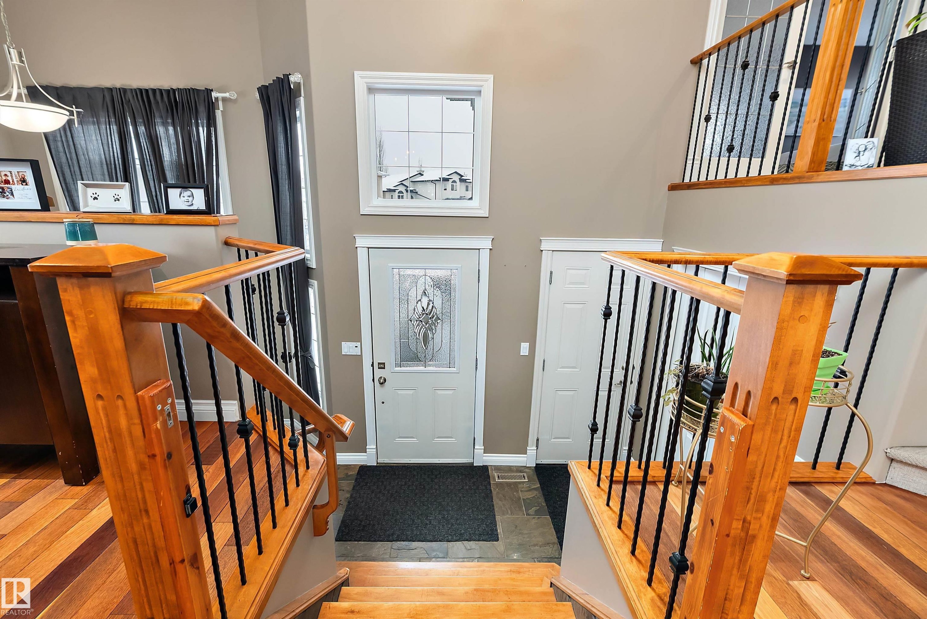 134 Fraser Way, Edmonton, AB - Indoor Photo Showing Other Room