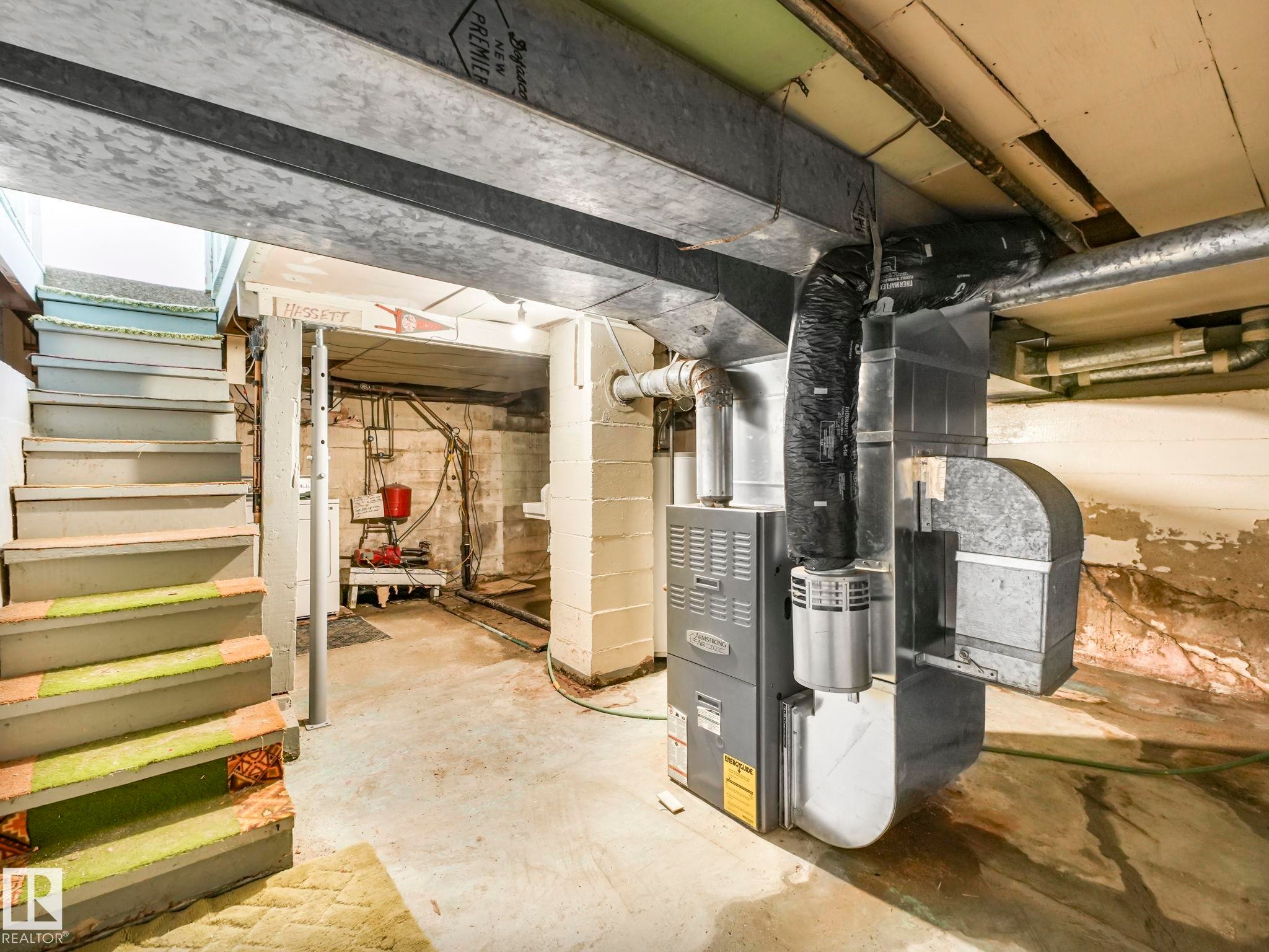 5004 49 Avenue, Lamont, AB - Indoor Photo Showing Basement