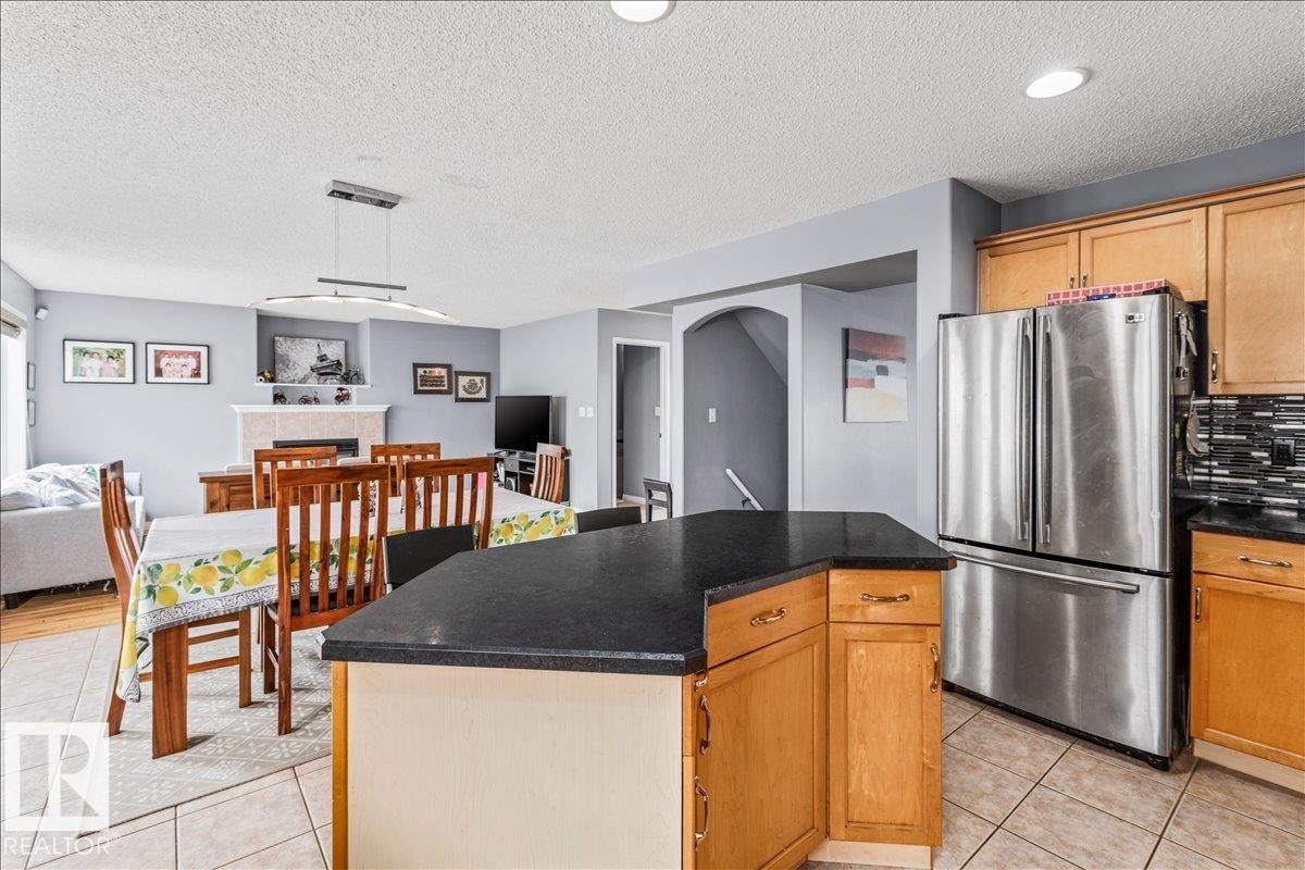 171 Cote Crescent, Edmonton, AB - Indoor